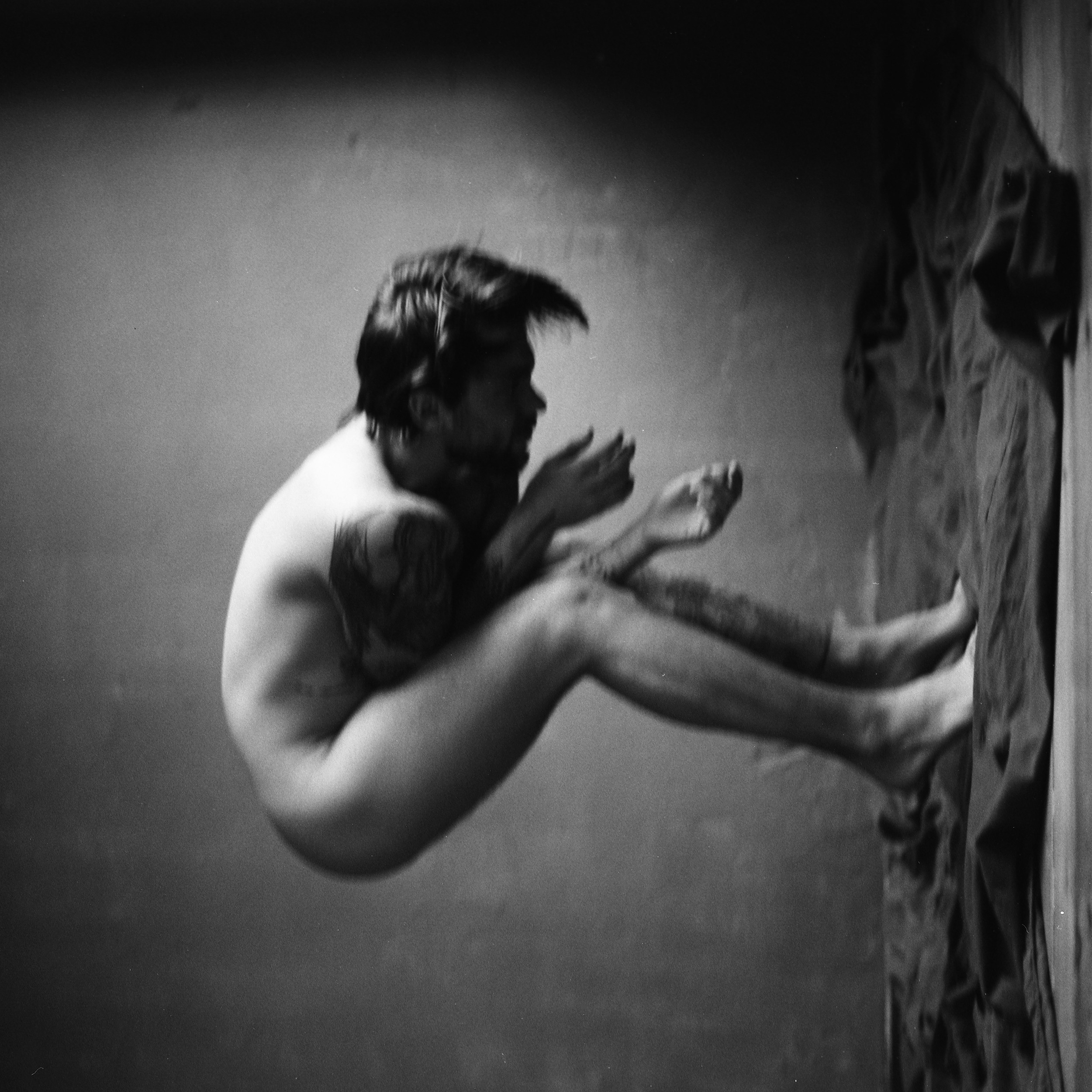 Body. Polina Soyref, portrait photographer