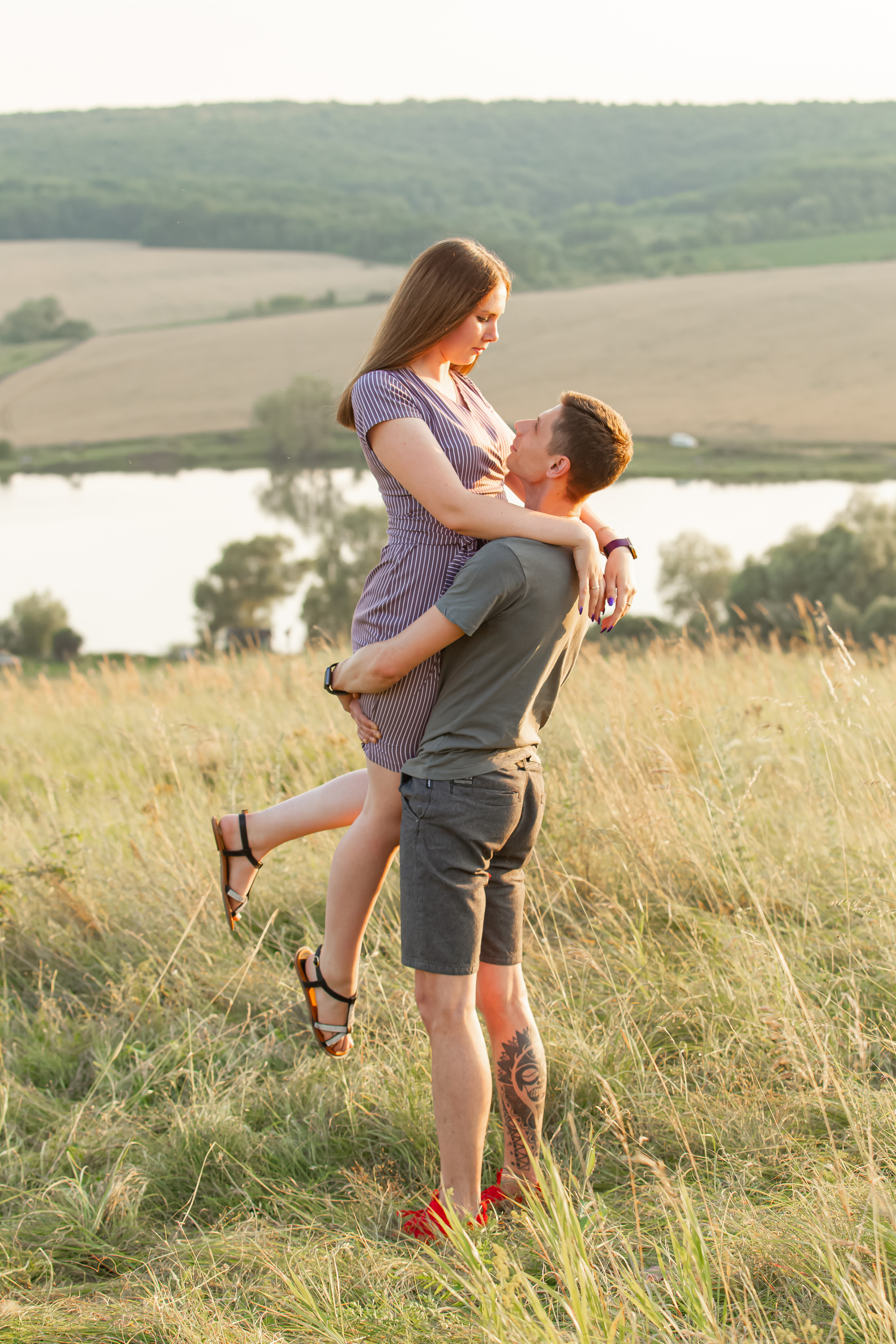 Love-story. Свадебный фотограф Марина Суворова и видеооператор Олег Петров
