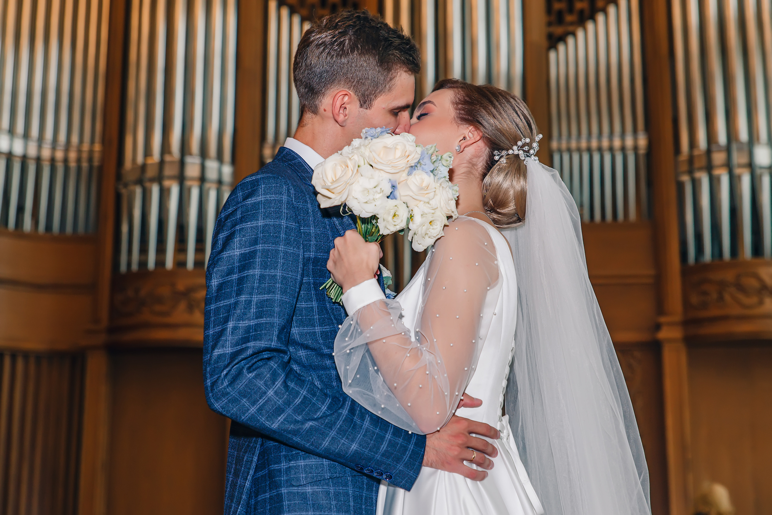 Свадебная фотосъёмка. Свадебный фотограф Марина Суворова и видеооператор Олег Петров