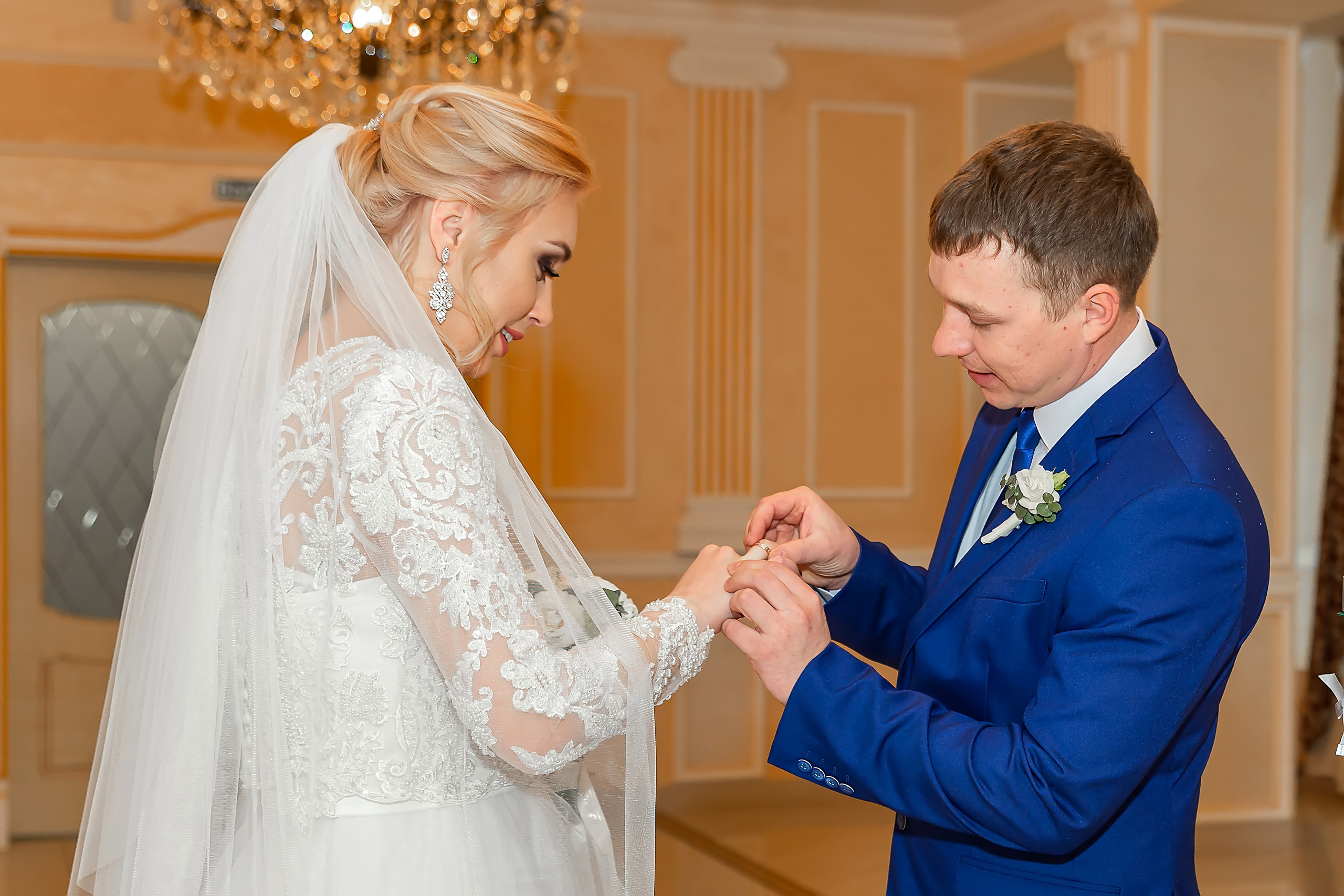 Свадебная фотосъёмка. Свадебный фотограф Марина Суворова и видеооператор Олег Петров