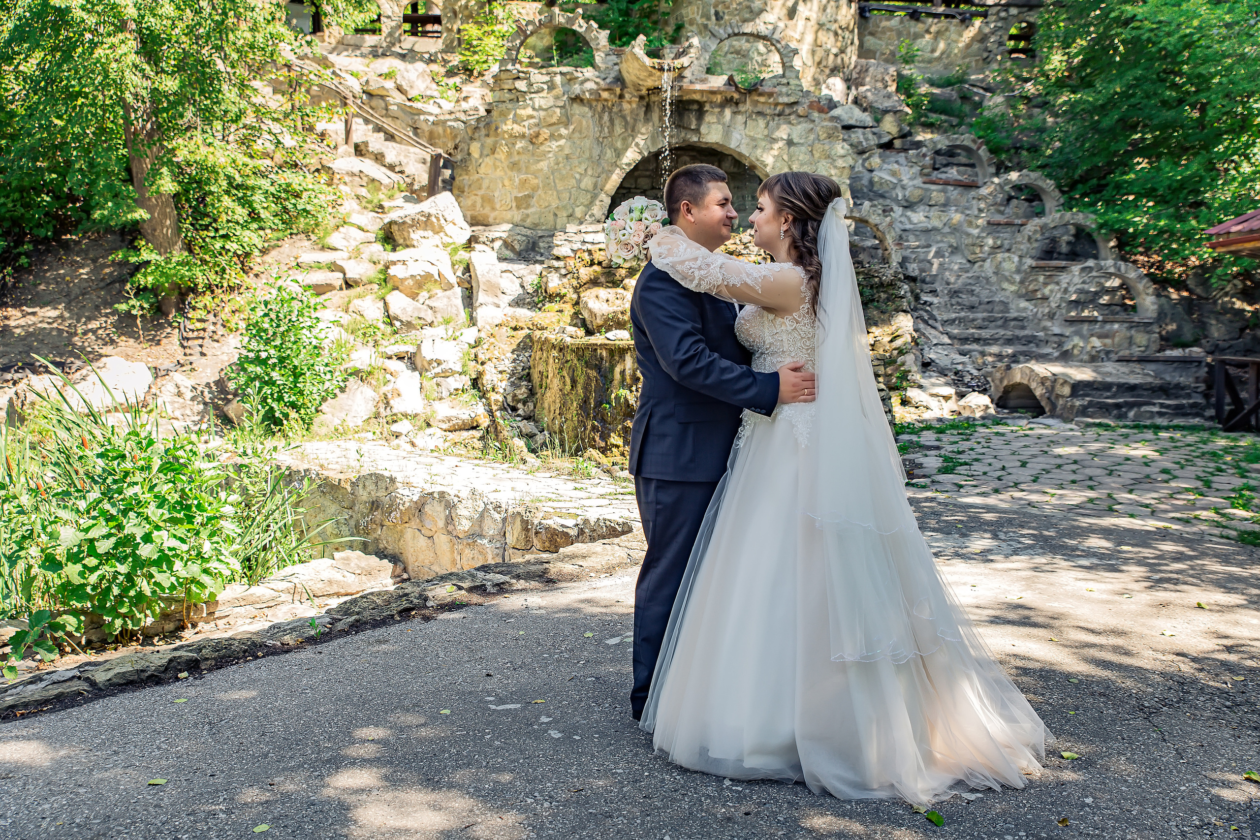 Свадебная фотосъёмка. Свадебный фотограф Марина Суворова и видеооператор Олег Петров