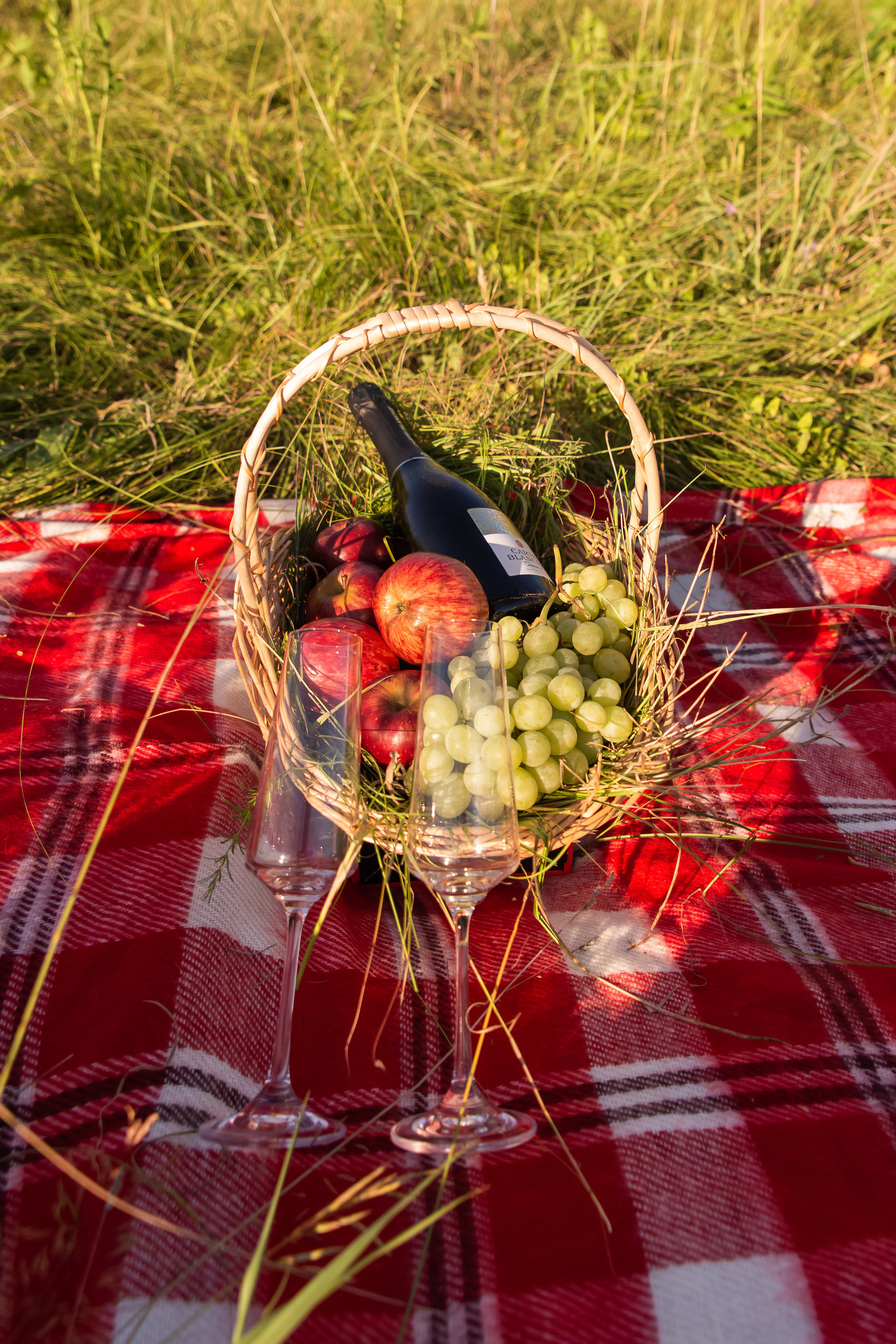 Love-story. Свадебный фотограф Марина Суворова и видеооператор Олег Петров