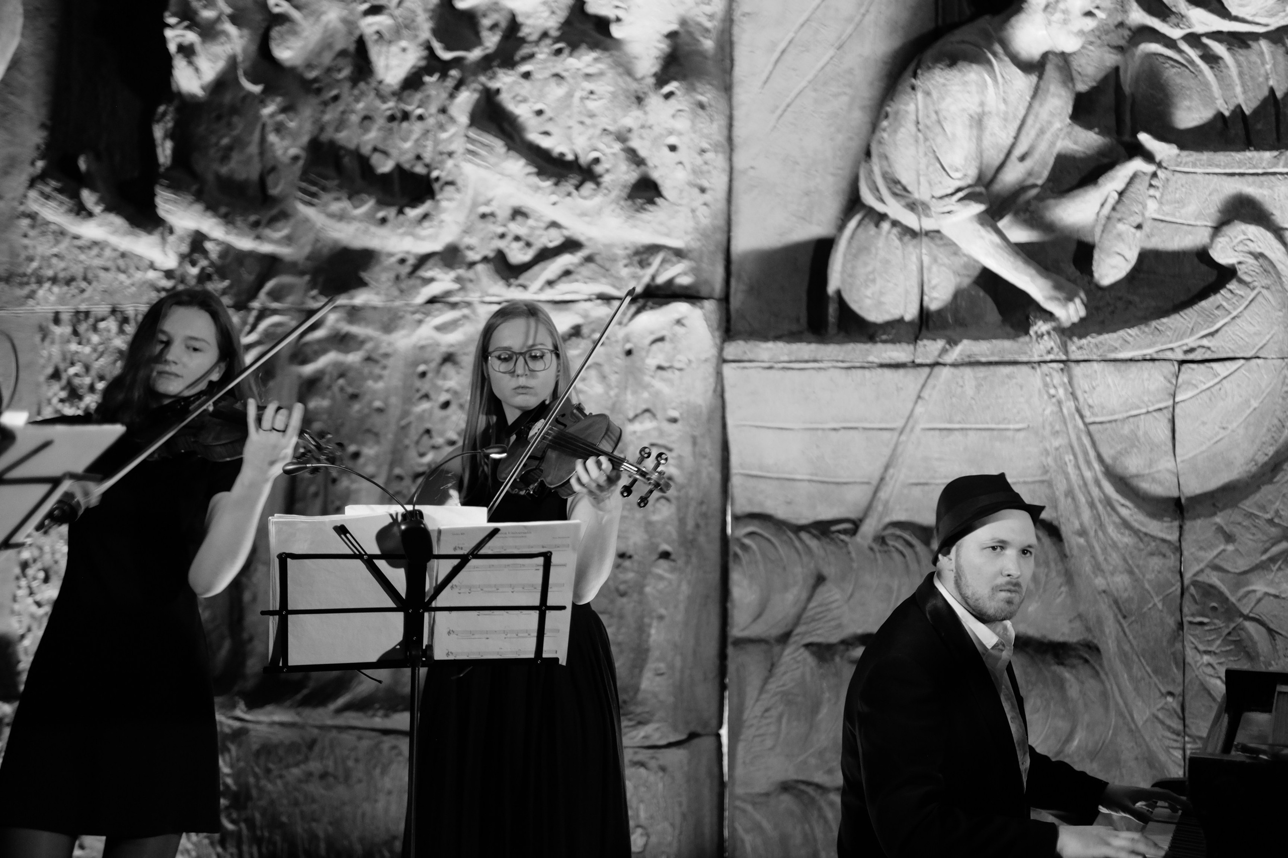 Classic music concerts at Cereteli`s Gallery/ Moscow/ 2023. Anna Fedo Photo