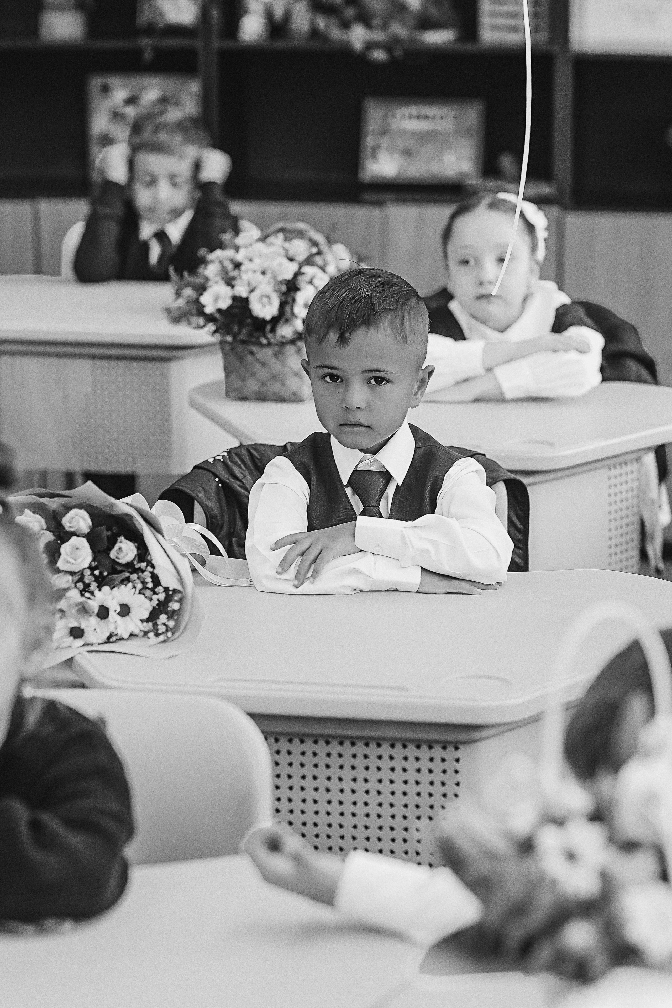 1 сентября линейка+кл час+портреты. Семейный фотограф Тюмень, фотограф на роды Салмина Мария