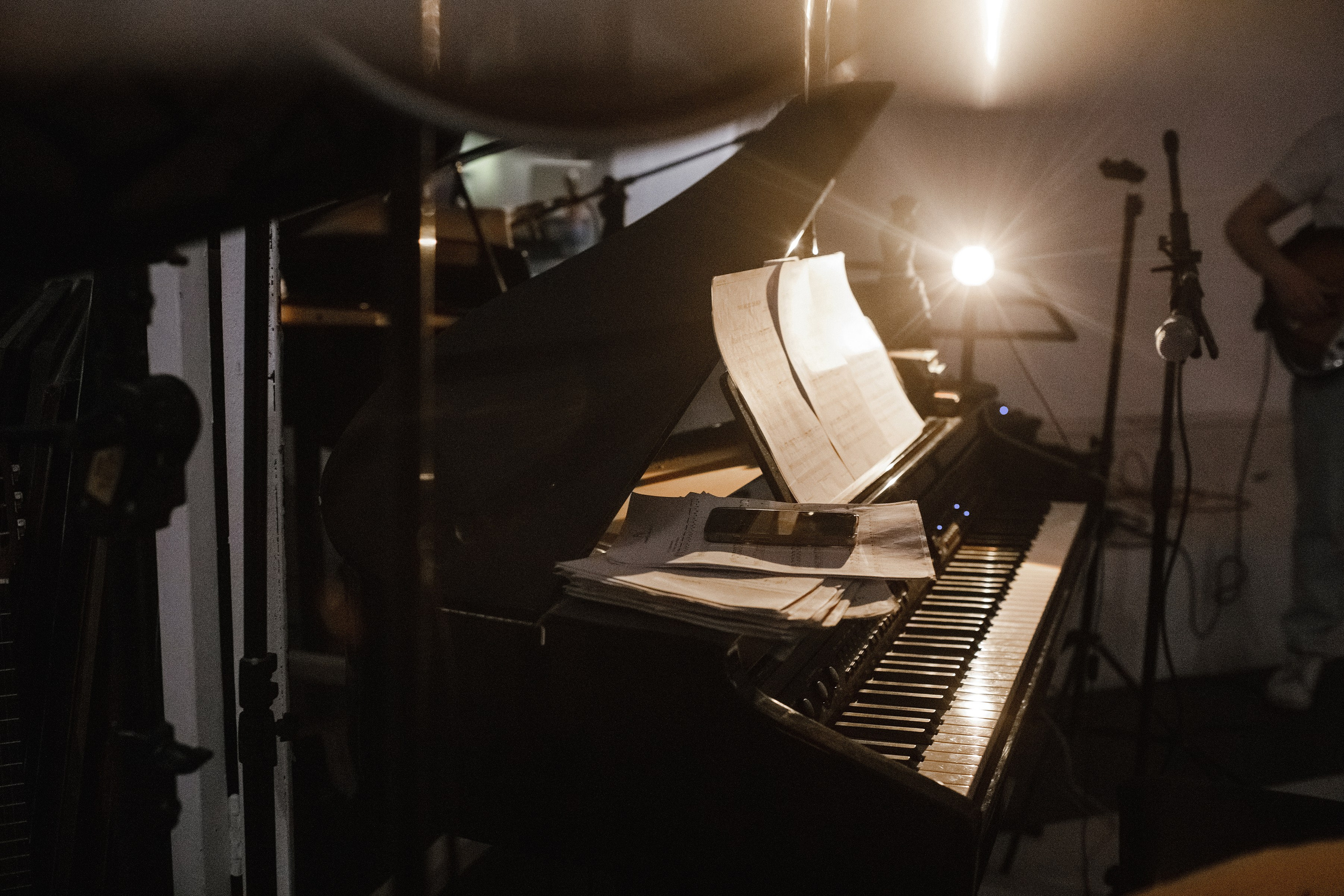 26.04.2023 // Мастер-класс Кати Монич. Фотовыставки serebro.gallery, в которых автором можешь стать ты! | Москва