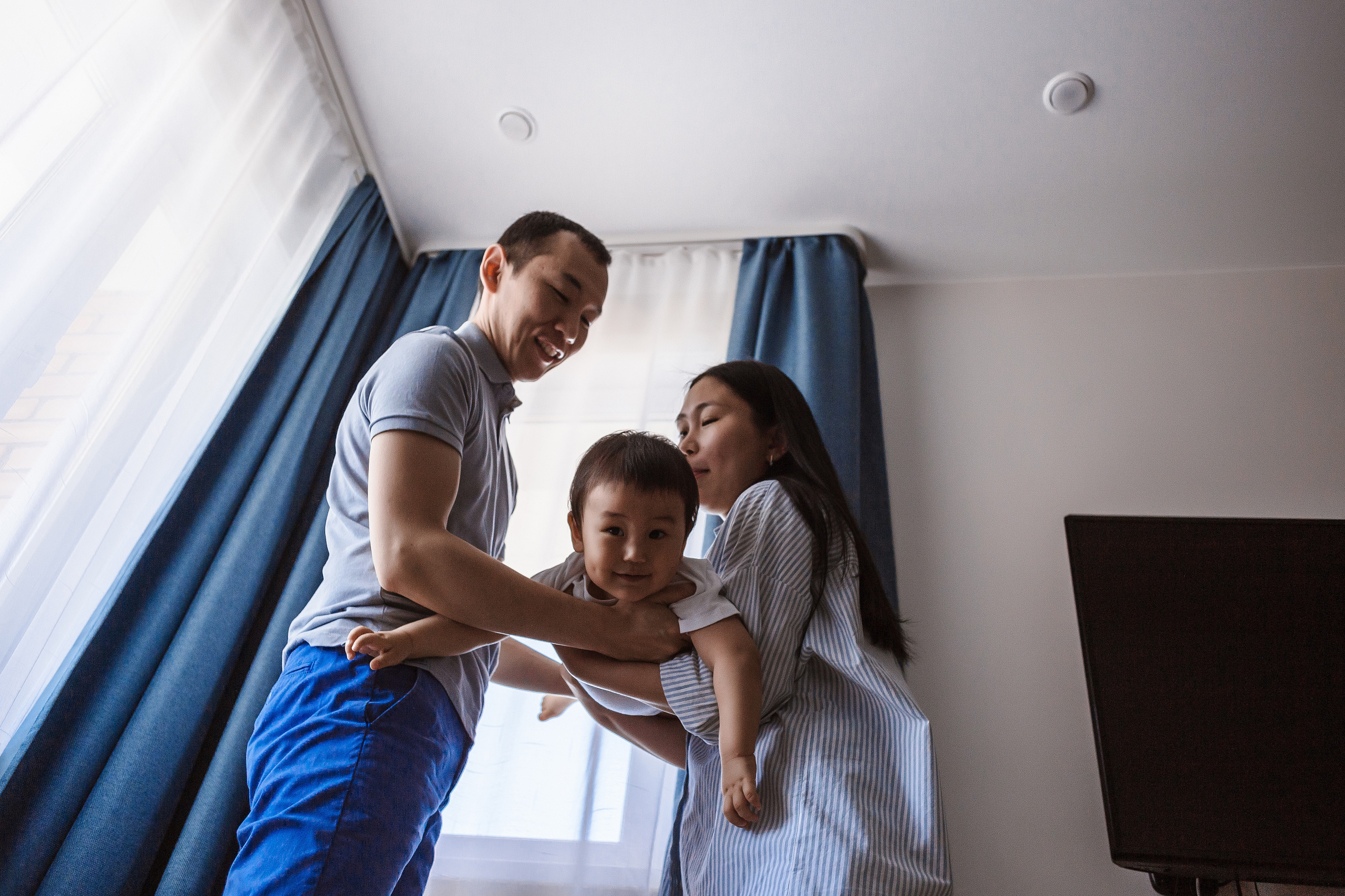 Дома. Настя и её семья. Фотограф Бурятии София Андриянова