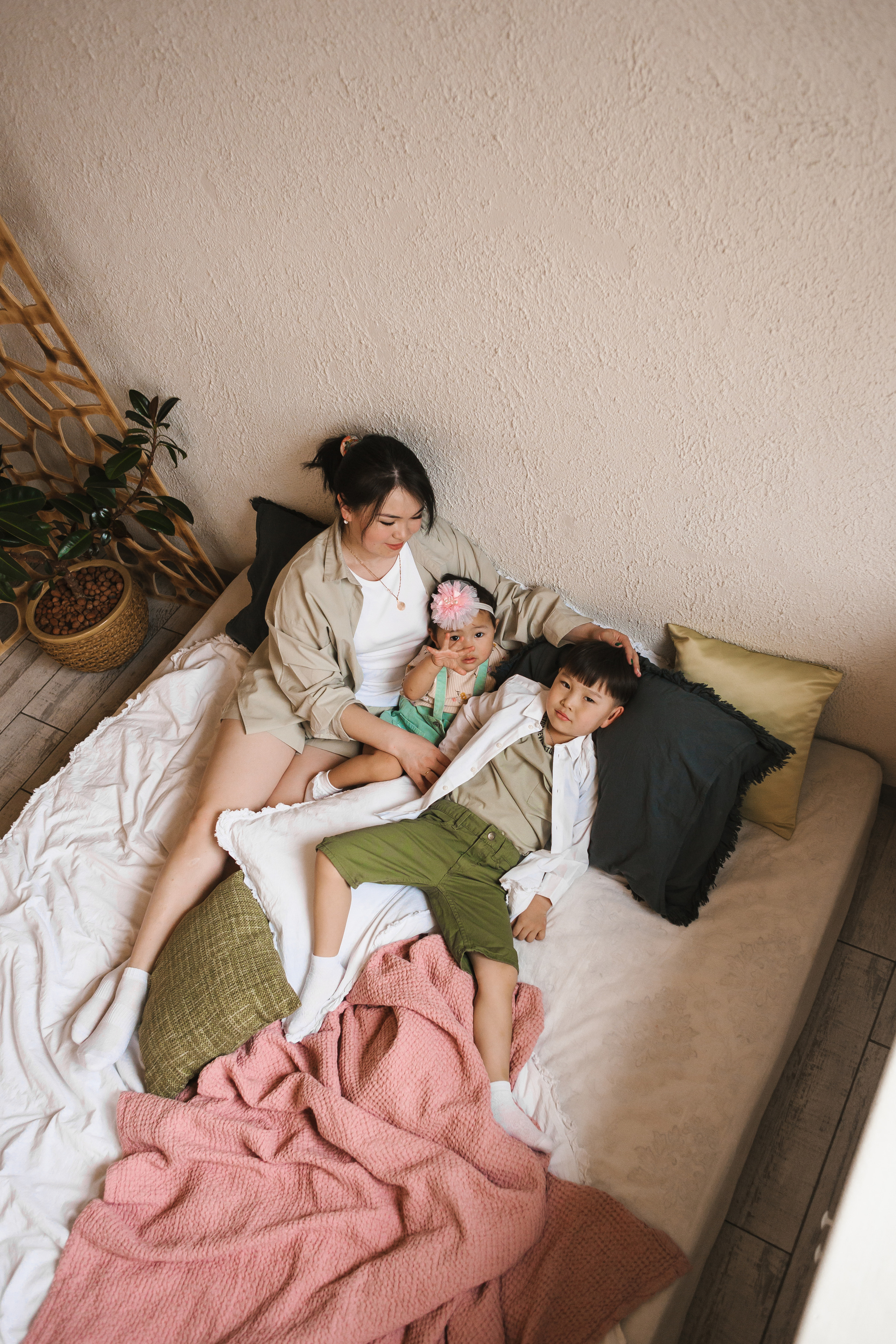 Фотосъемки в фотостудиях города. Фотограф Бурятии София Андриянова