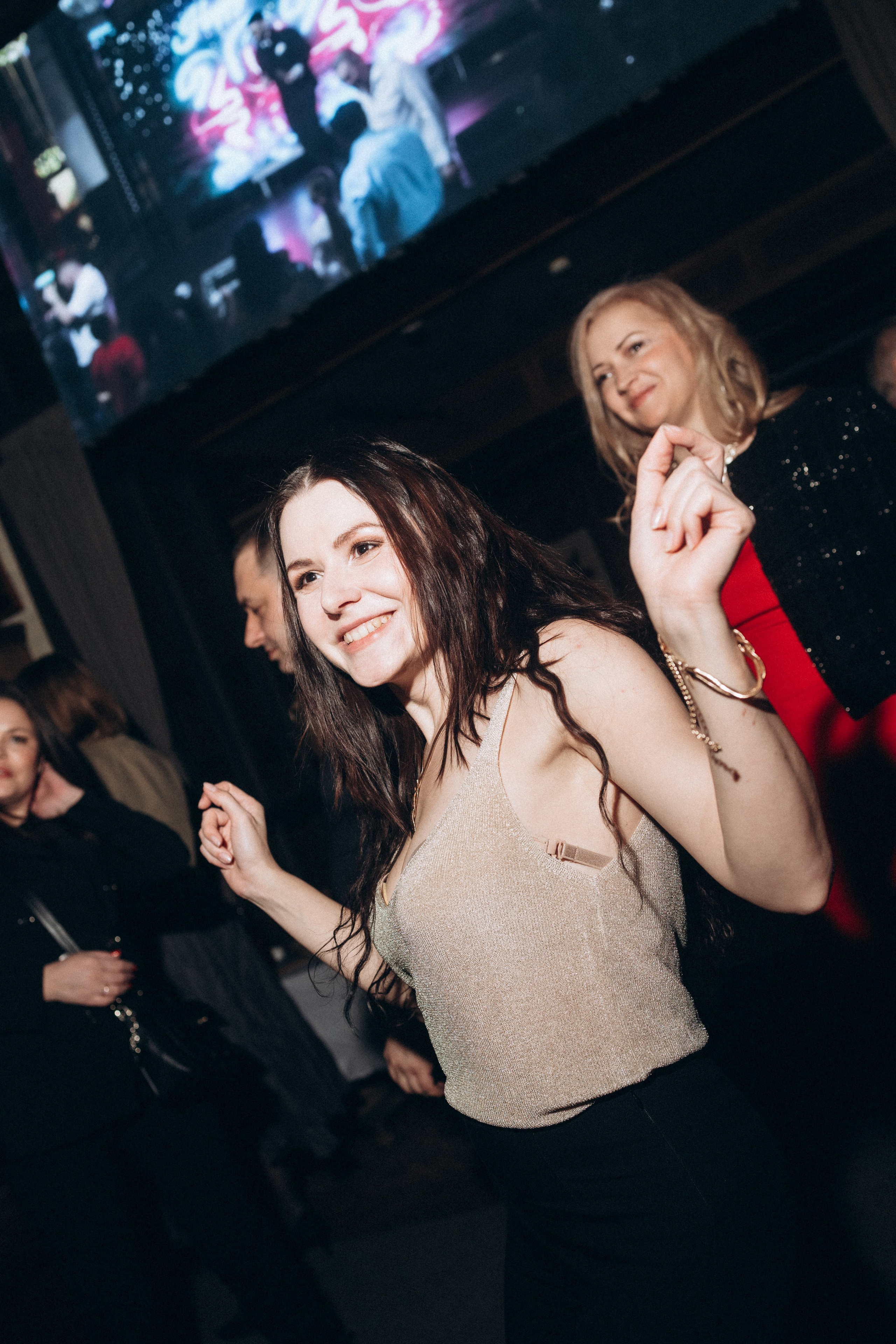 Новогодний корпоратив ресторан Рибай. Фотограф Артем Бросов в Санкт-Петербурге и Дубае