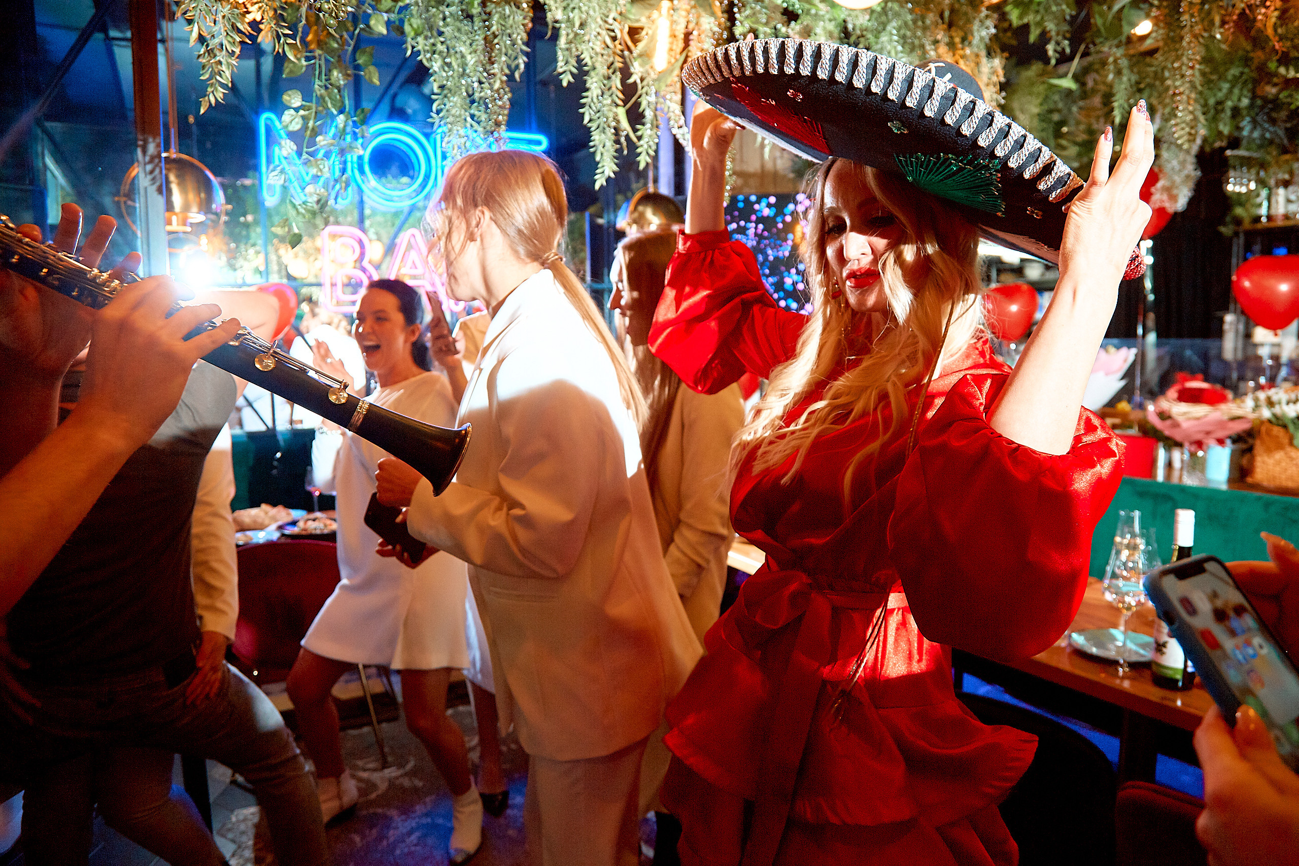 Вечеринки. Cheeelsa.ru