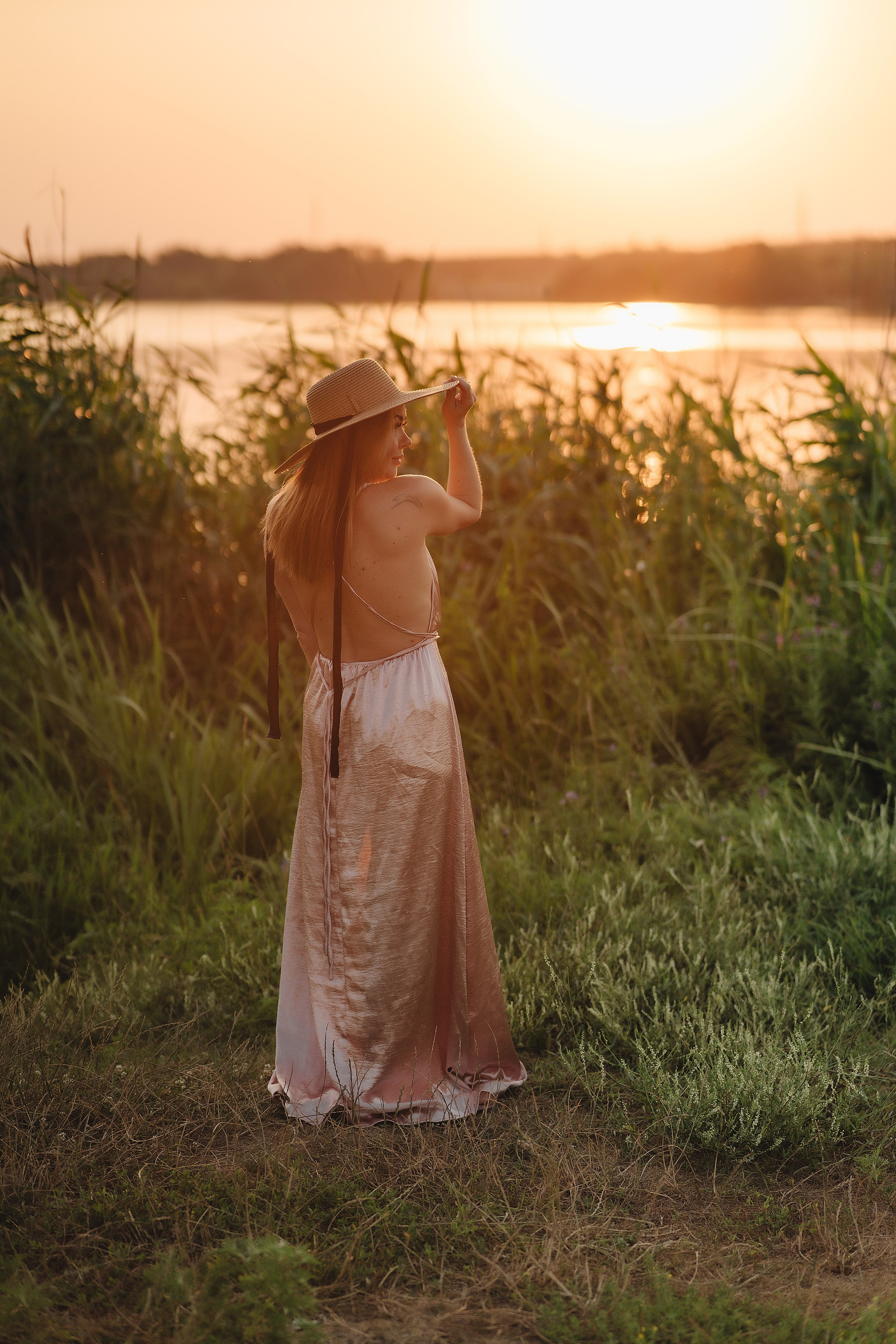 Юлия | Летняя съемка на закате. Фотограф Карина Шмулёва. Воронеж и область