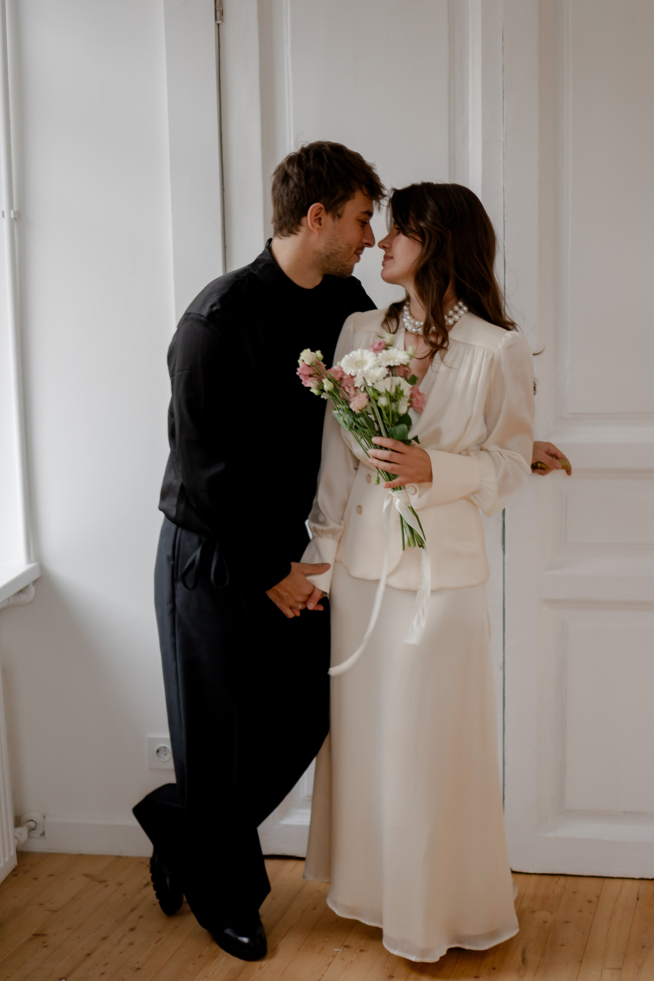 УТРО ЖЕНИХА И НЕВЕСТЫ СВАДЕБНАЯ СЬЕМКА ПАРЫ. Профессиональный фотограф, Санкт-Петербург — Виктория Богомолова