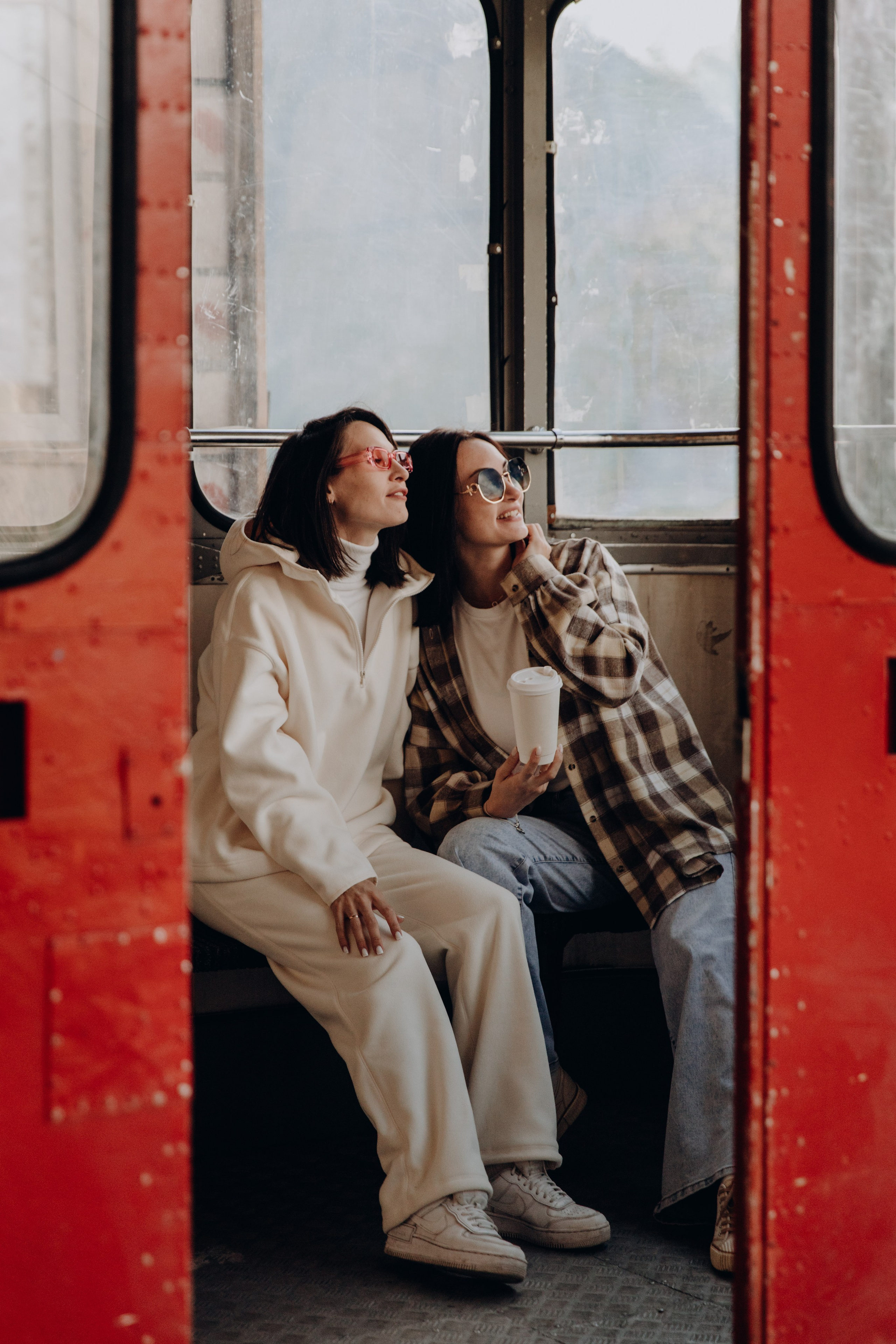 Юля с семьей, Домбай. Портфолио