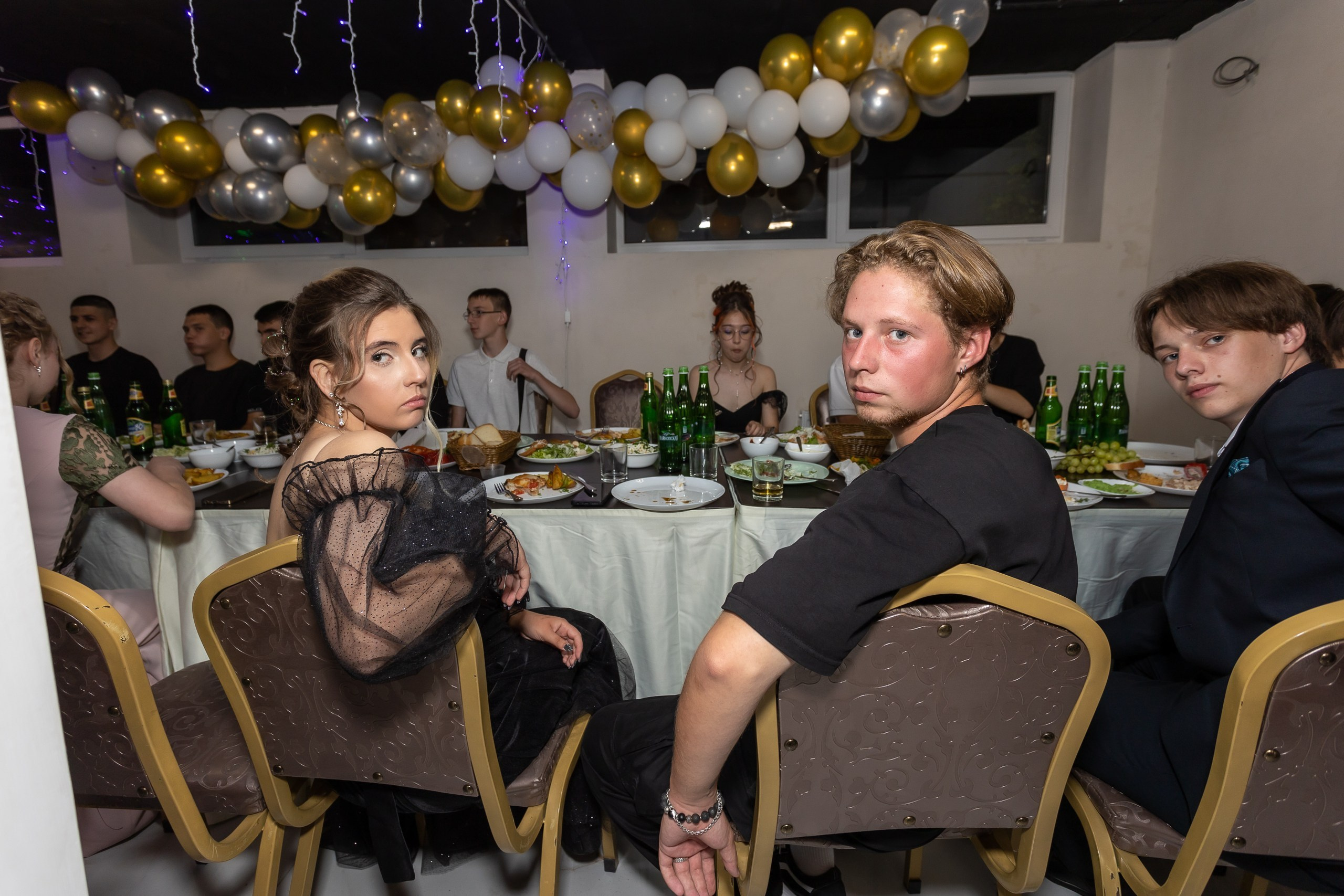 Вручение аттестата и выпускной вечер. Выпускные альбомы Майкоп, Краснодар Елена Золотарева