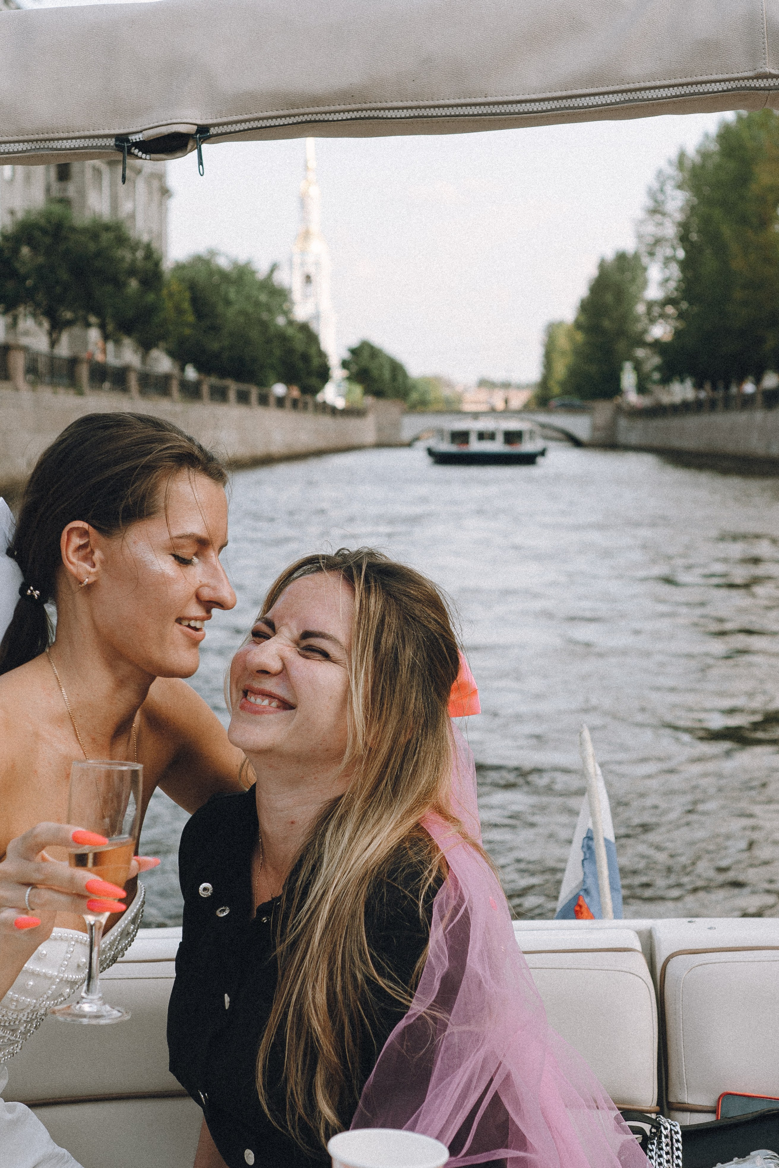 ДЕВИЧНИК НА КАТЕРЕ. Профессиональный фотограф, Санкт-Петербург — Виктория Богомолова