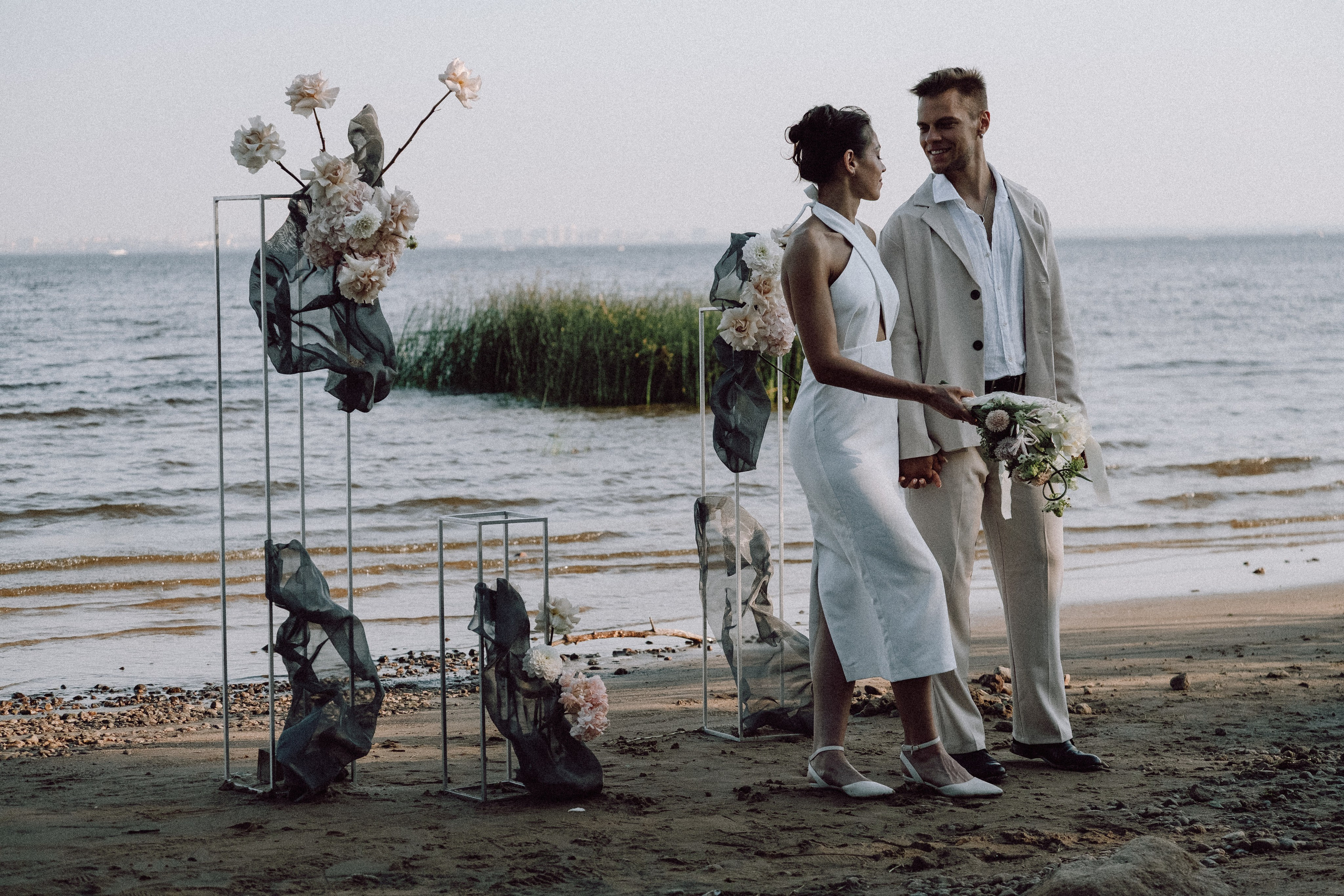 СВАДЕБНАЯ ФОТОСЕССИЯ ВЫЕЗДНОЙ ЦЕРЕМОНИИ (ФИНСКИЙ ЗАЛИВ). Профессиональный фотограф, Санкт-Петербург — Виктория Богомолова