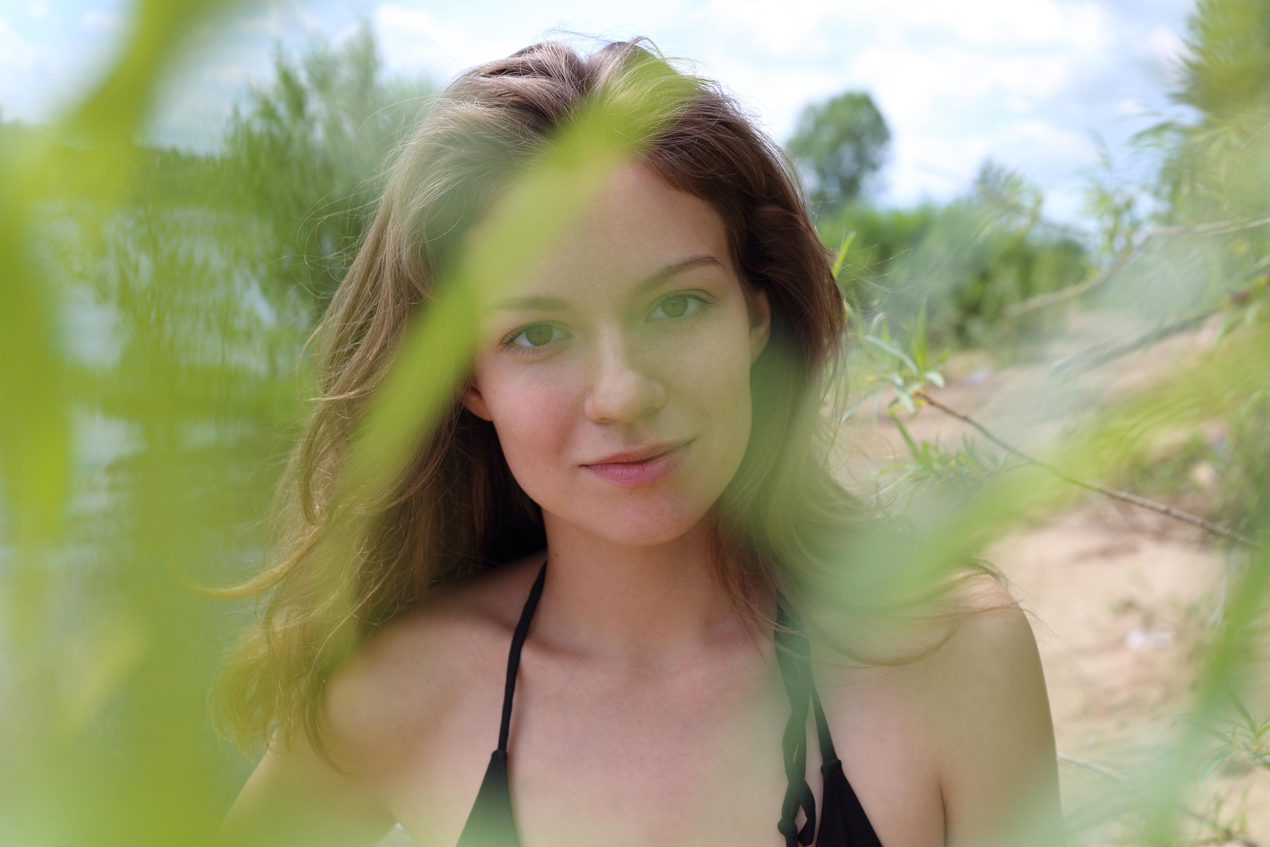 Таня на природе и в студии. Фотограф Пермь. Фотосессия в фотостудии Перми и на свежем воздухе