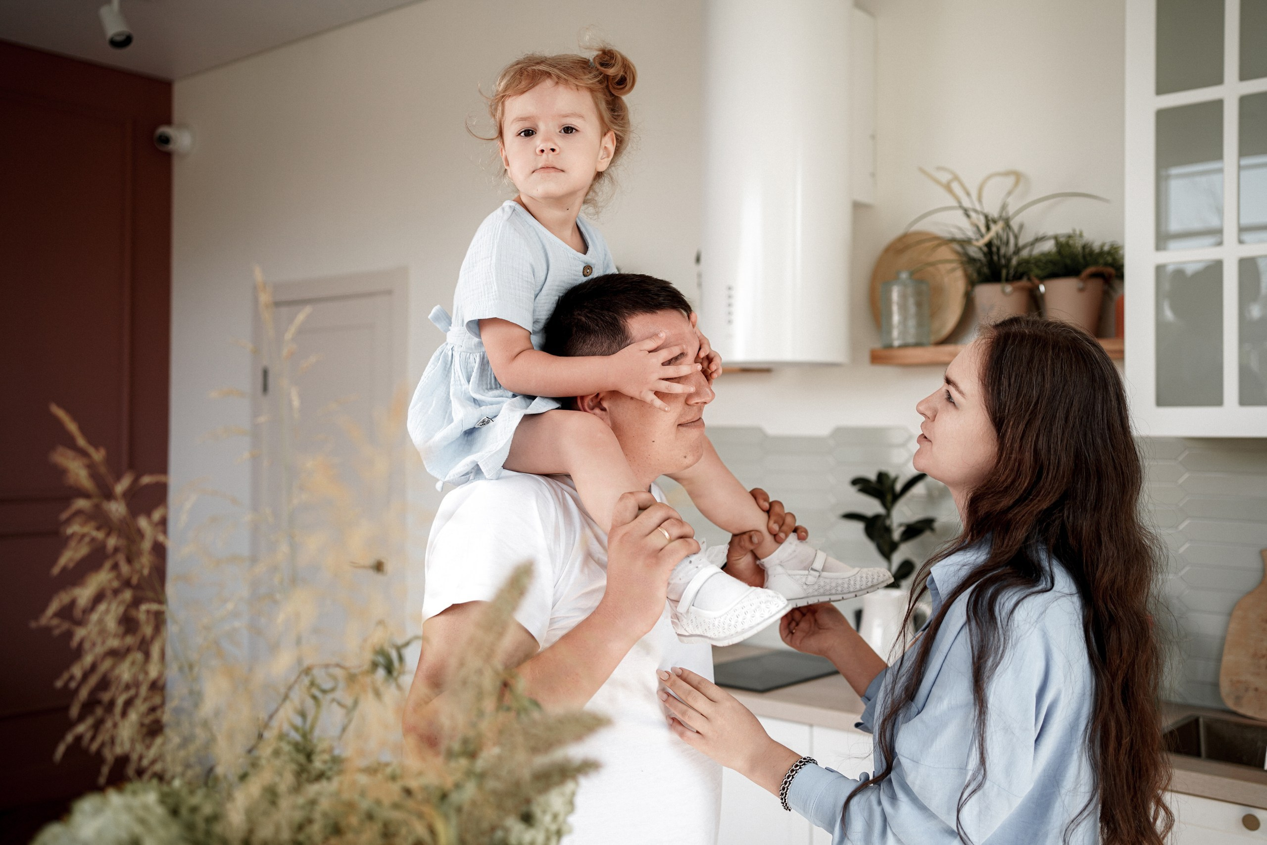 Семейная фотосессия в студии Терра в Новочеркасске. Фотограф Ростов-на-Дону. Свадебный фотограф в Ростове-на-Дону. Таинство Крещения и Венчания, семейные фотосессии. Алёна Чёботова