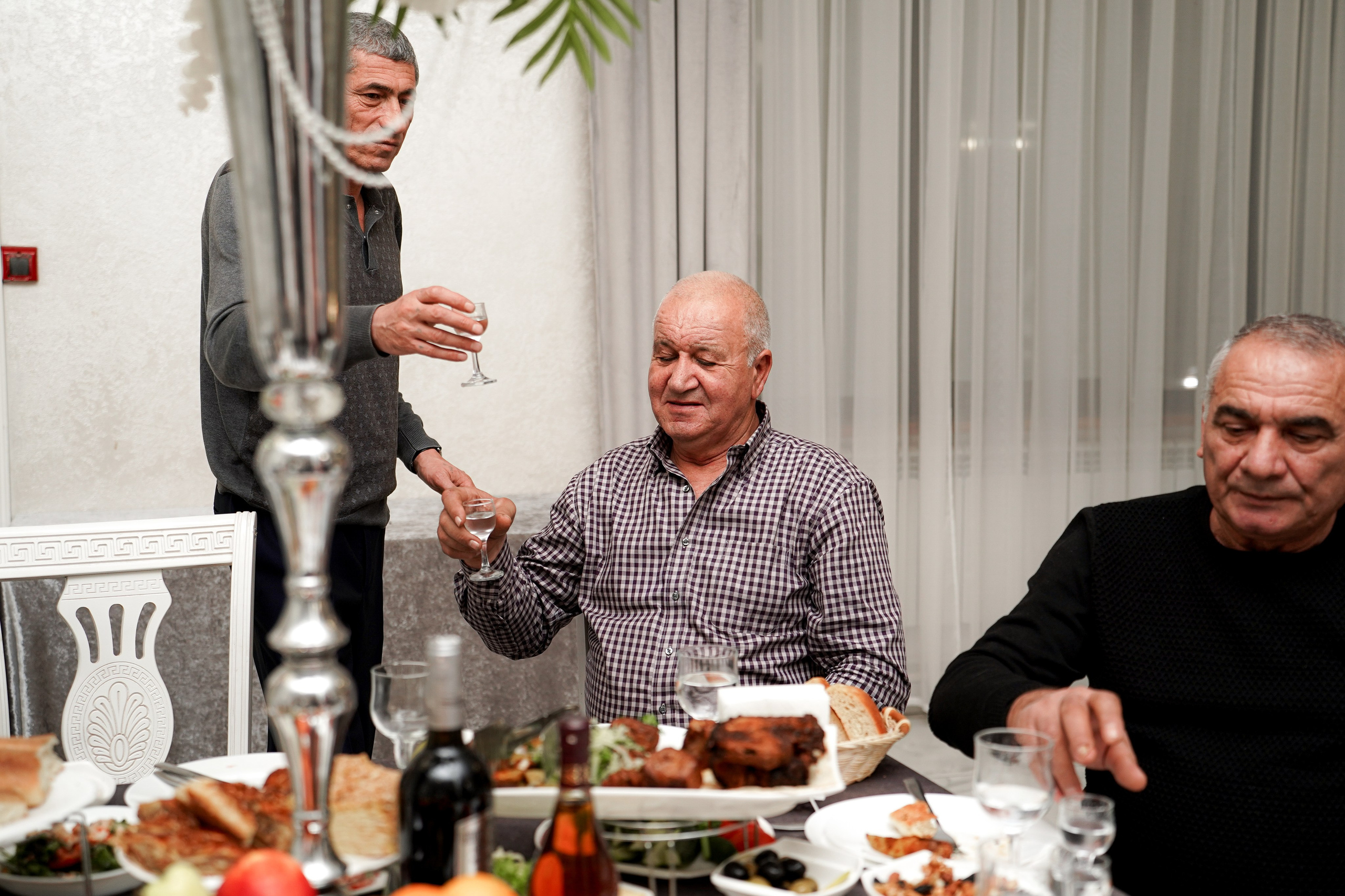 Сватовство. Свадебный фотограф в Ростове-на-Дону. Таинство Крещения и Венчания, семейные фотосессии. Алёна Чёботова