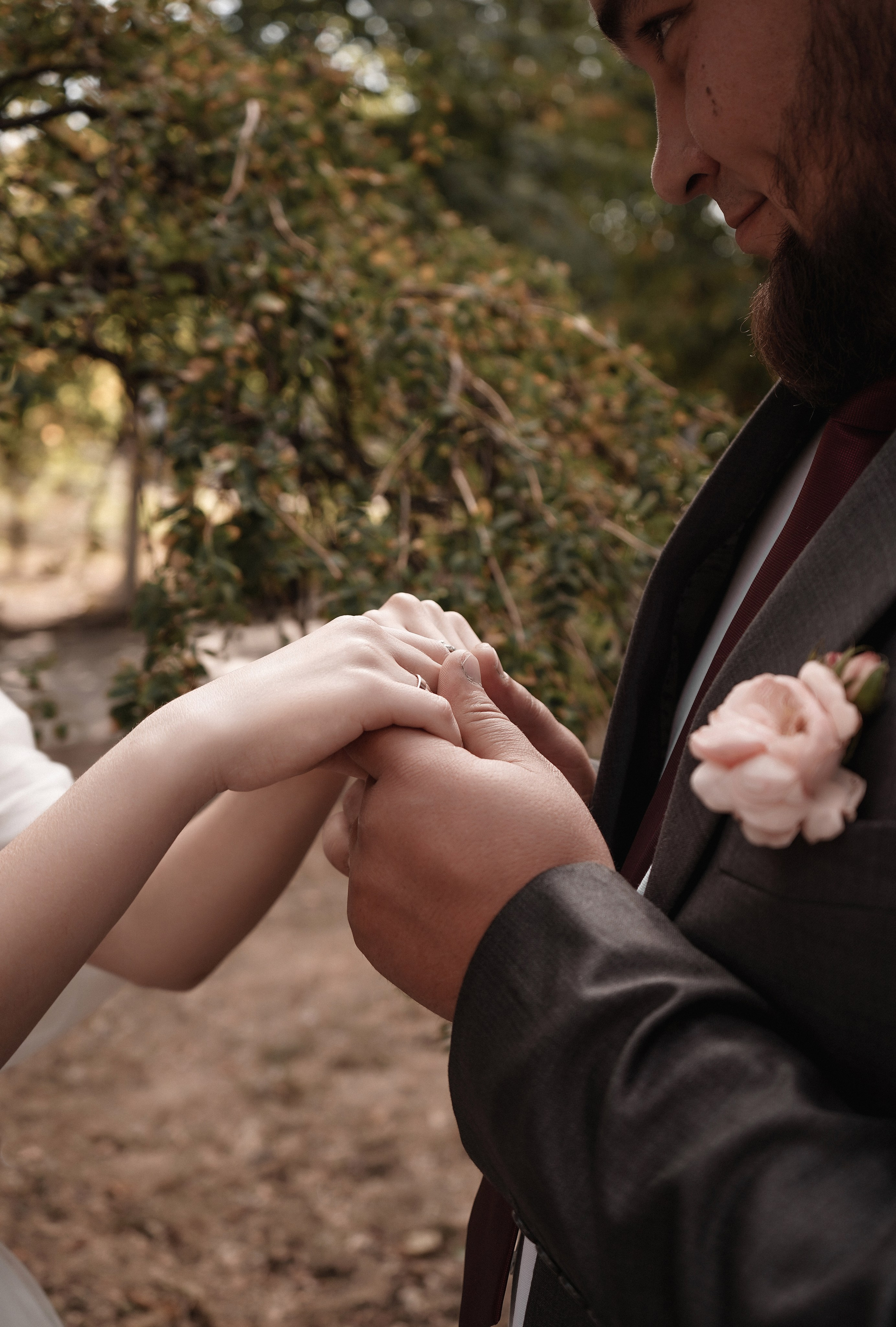 Свадебная фотосессия в Новочеркасске. Александровский парк и Вознесенский войсковой всеказачий собор. Андрей и Елена. Свадебный фотограф в Ростове-на-Дону. Таинство Крещения и Венчания, семейные фотосессии. Алёна Чёботова