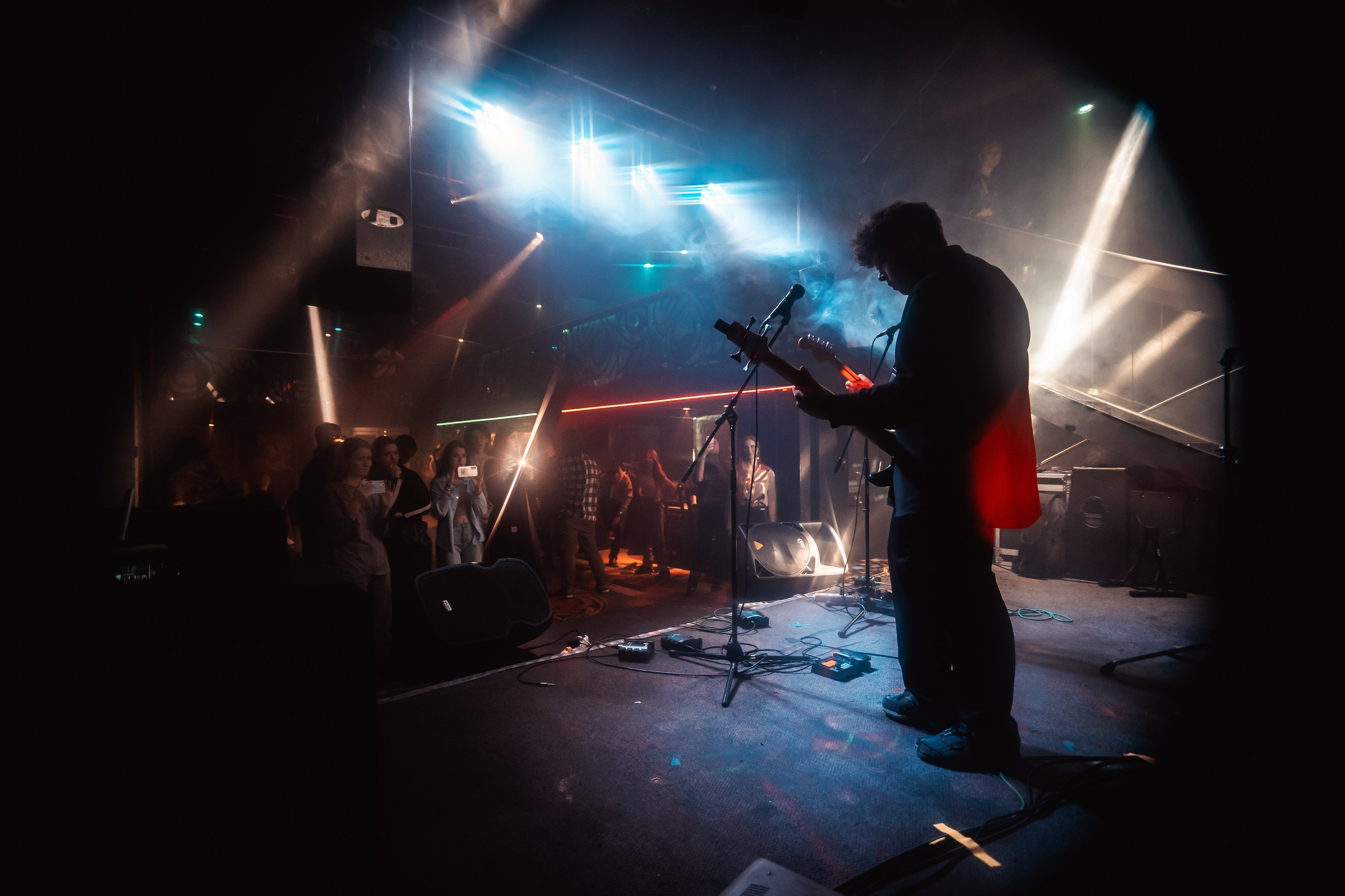 Tihi val. Rock night, 30.05.2025, Эрмитаж. Фотограф Регина Крикунова г. Красноярск