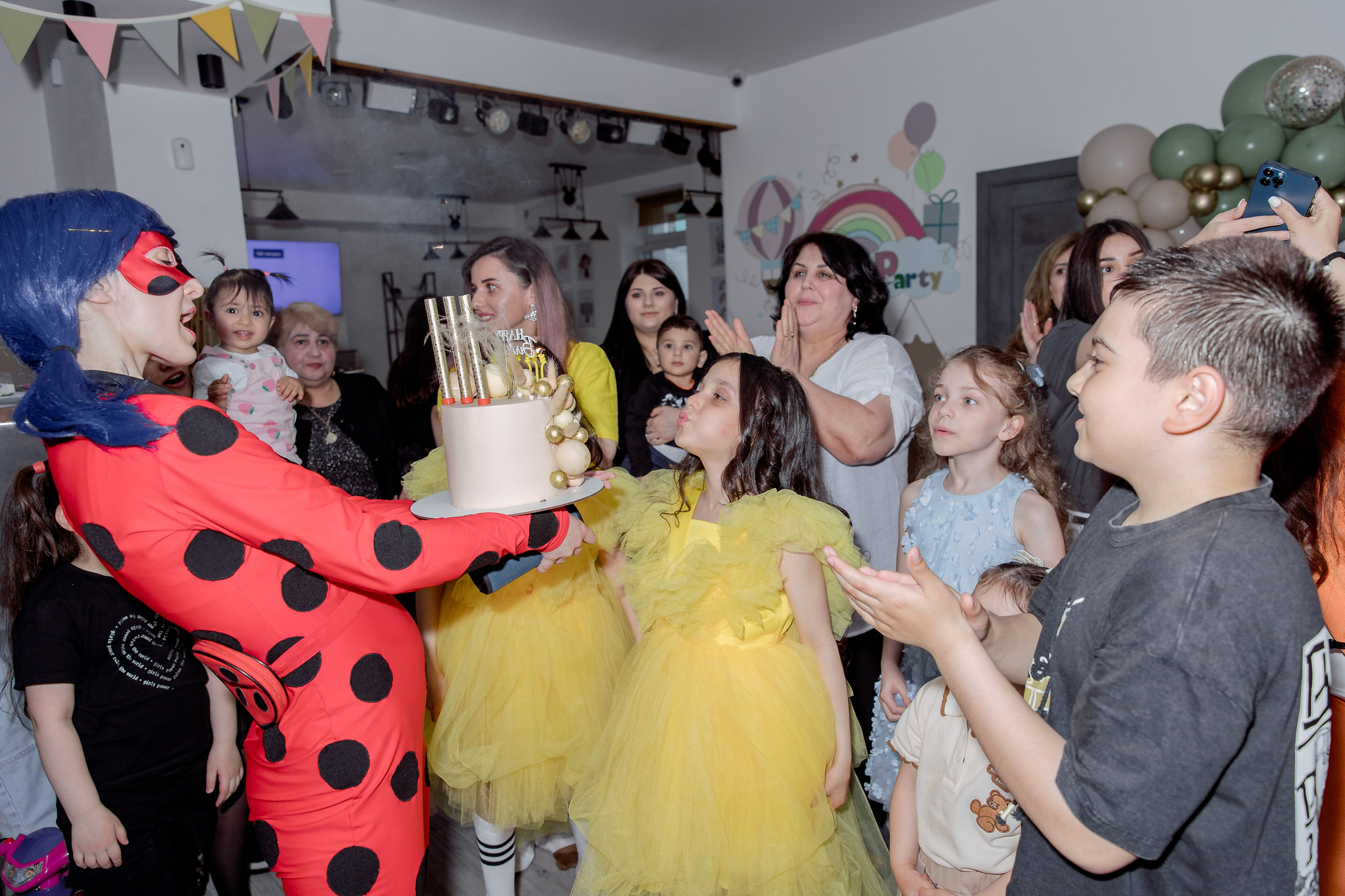 День рождения 10 лет Айдан & Фидан. Свадебный фотограф в Новосибирске Лидия Александровна