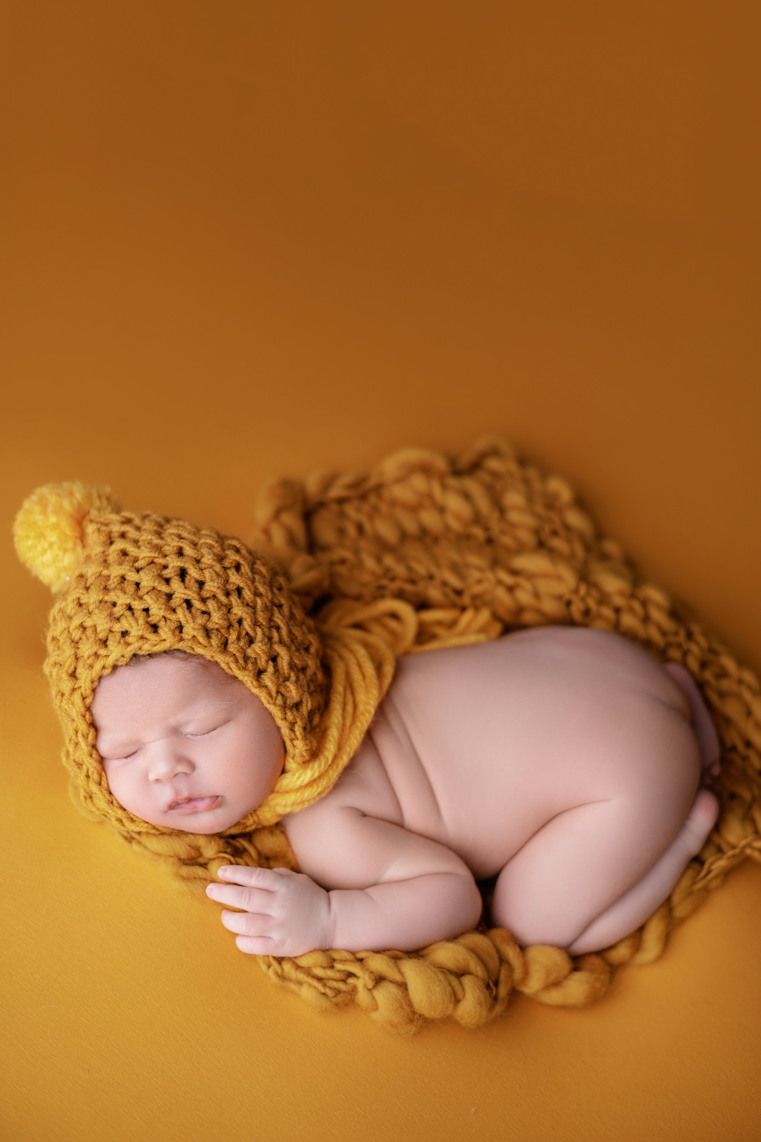 Александр. Евгения Горбунова фотограф новорожденных в Новом Уренгое