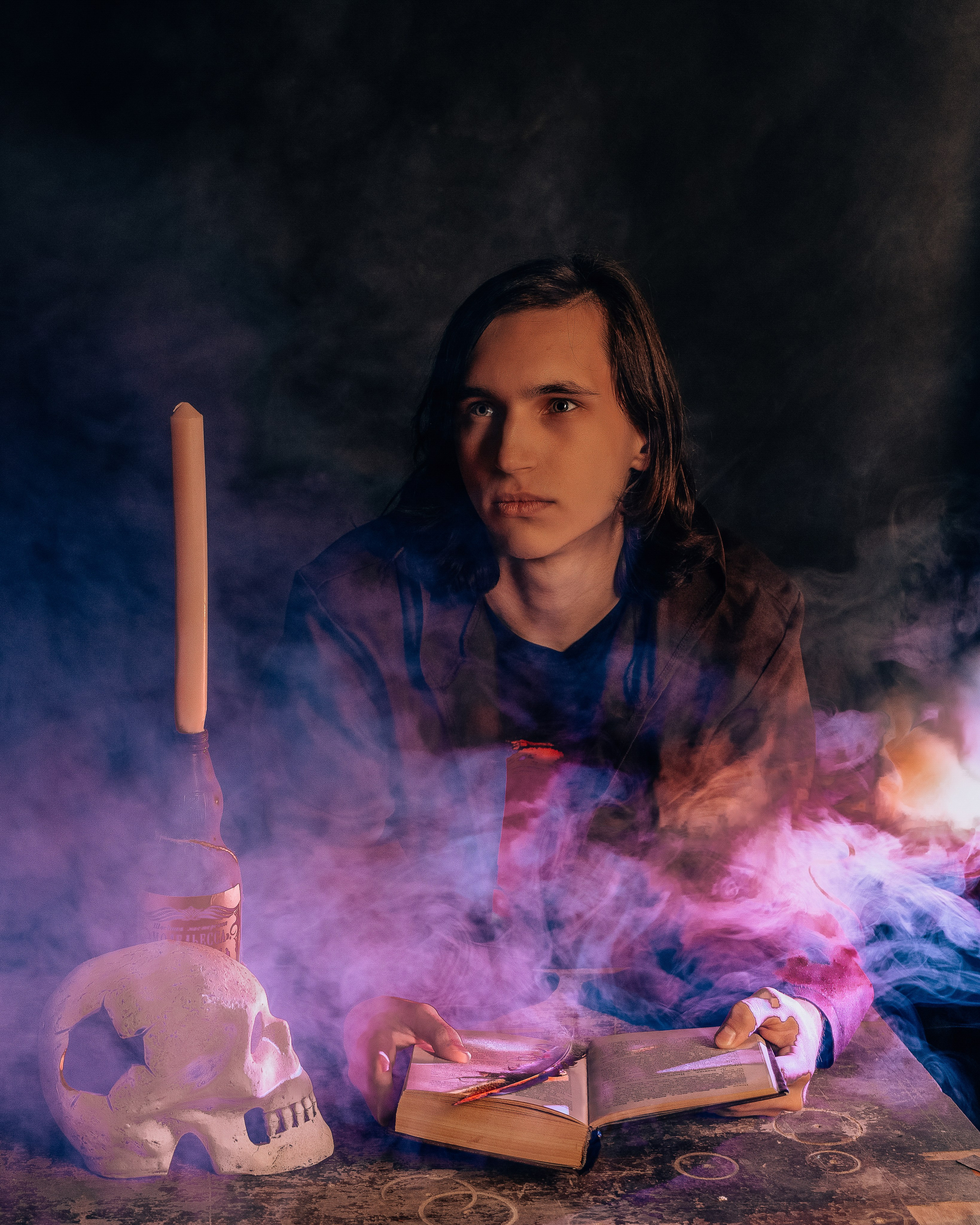 МАКСИМ СВЕТОВЫЕ ЭФФЕКТЫ + ДЫМ. Фотограф Владимир Роля