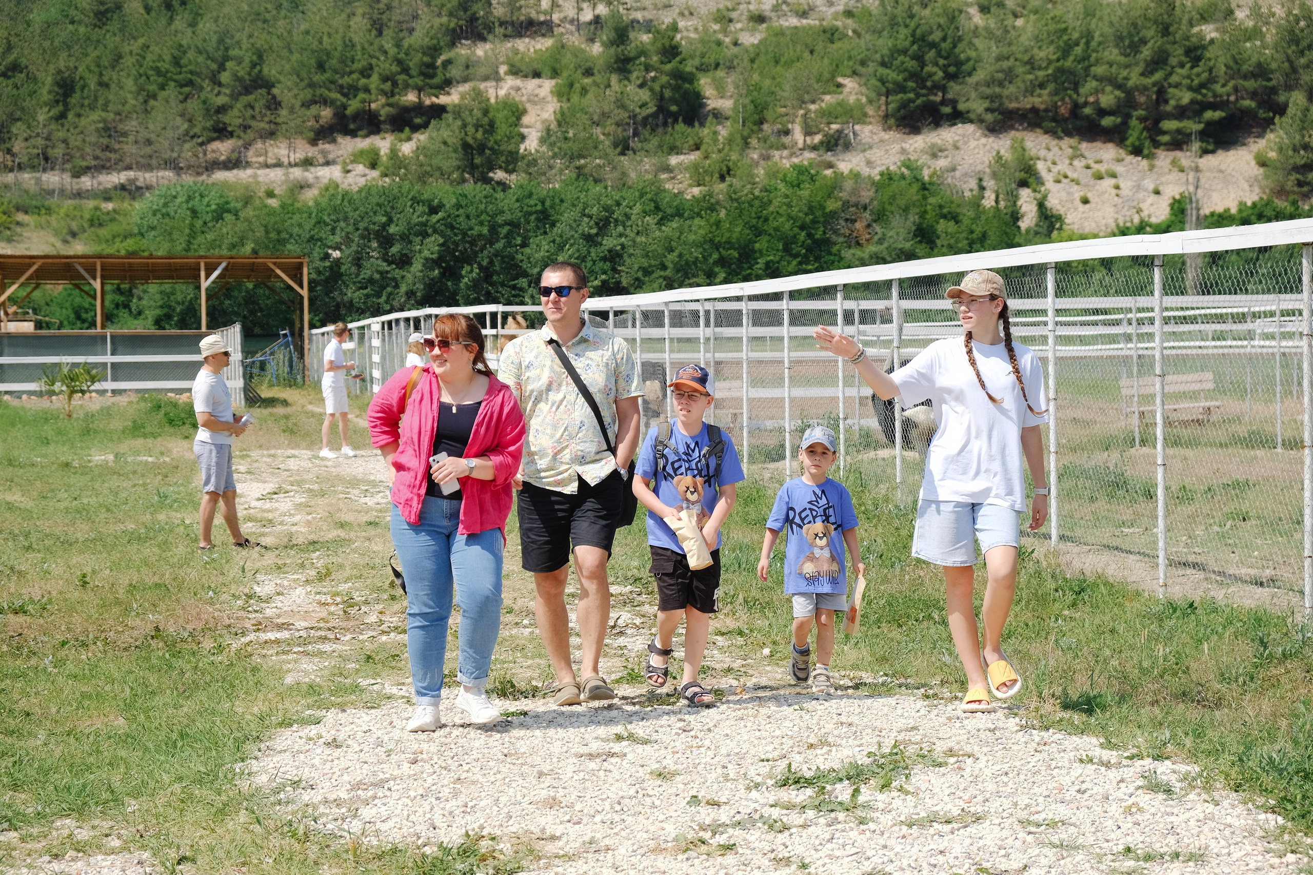 Репортаж на ферме. Профессиональная фотосъемка в Крыму. Натуральные эмоции и живые кадры. Забронируйте дату прямо сейчас!