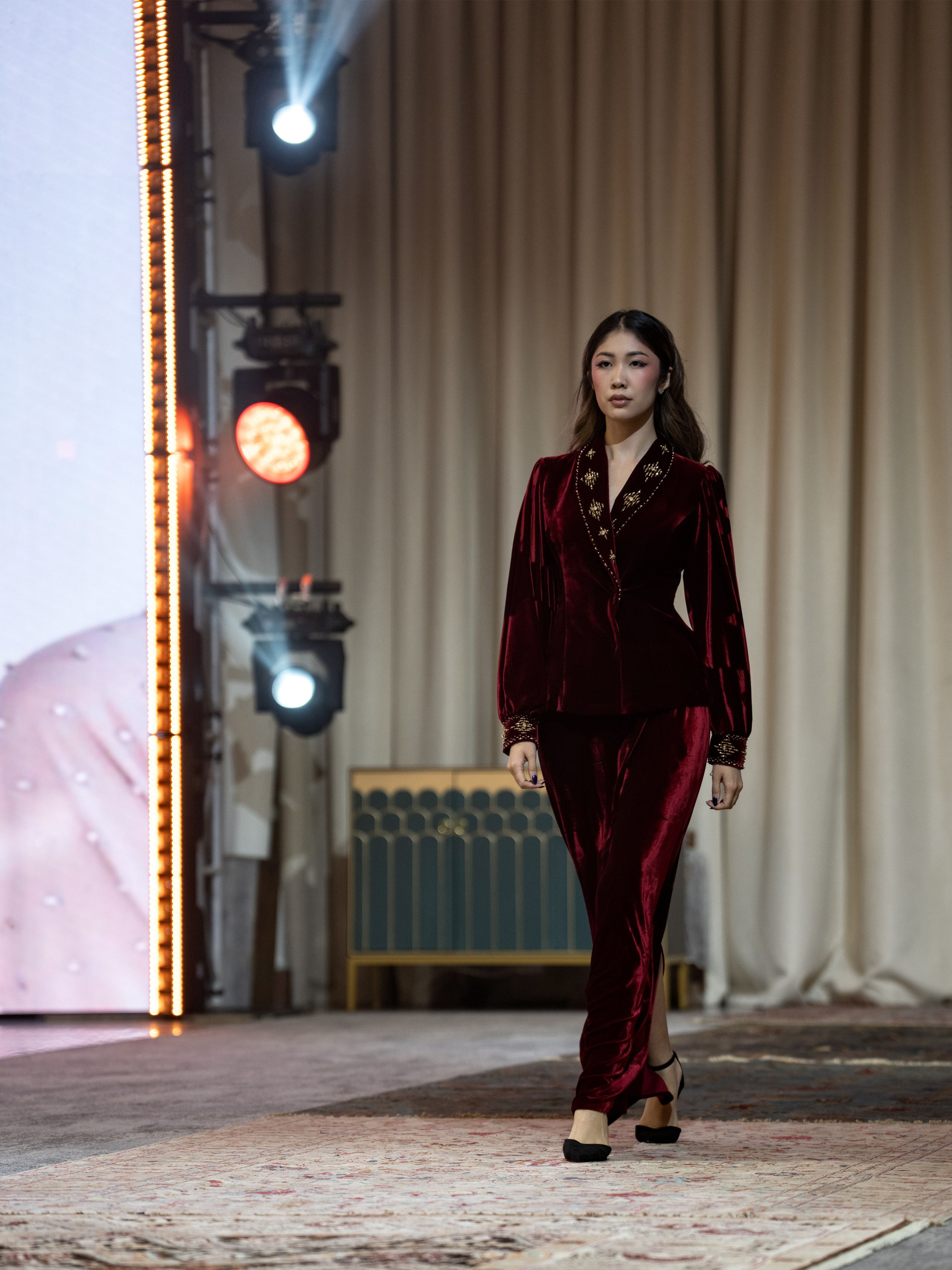 Khanshaiym brand. Сайт Алматинского НЮ АРТ, будуар и фэшн фотографа Дениса Карпенко