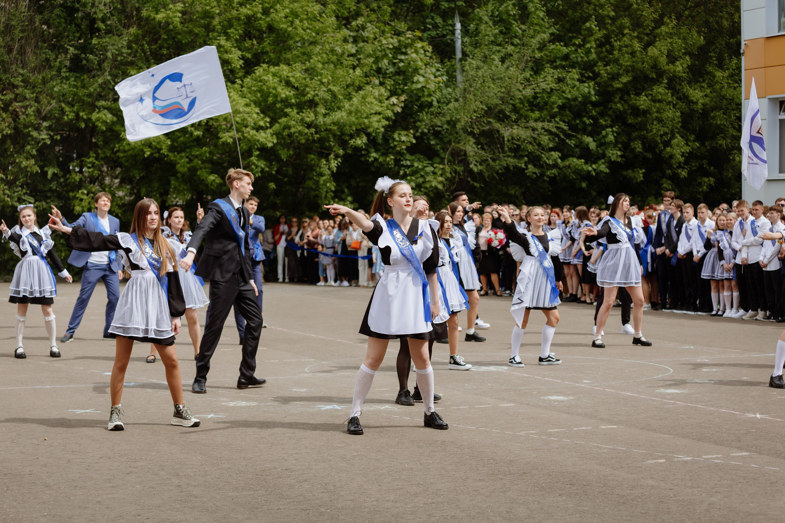 Последний звонок 2024 (3 часа фотосъемки). Профессиональный фотограф Надежда Антонова