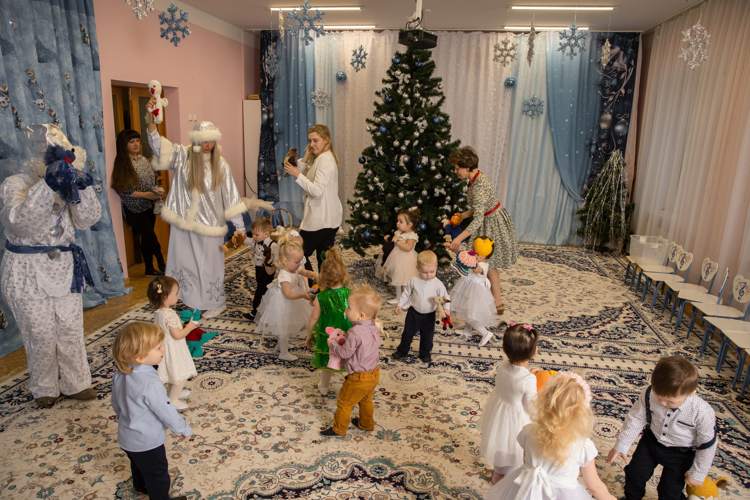 Новогодний утренник Успех. Фотограф в Железнодорожном и Балашихе