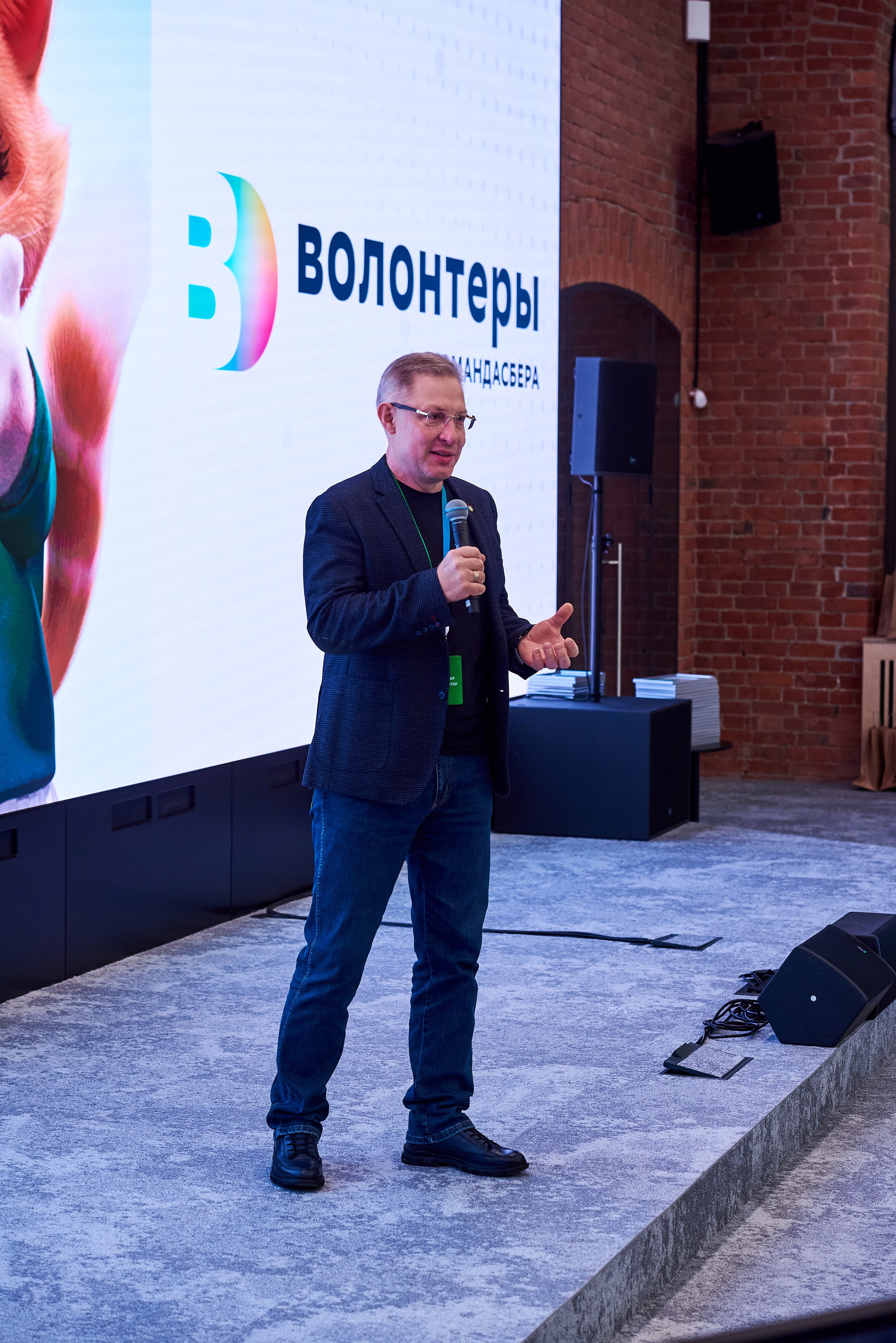 Волонтеры Северо-Запада. Иван Ступа, репортажный фотограф в Санкт-Петербурге и Ленинградской области