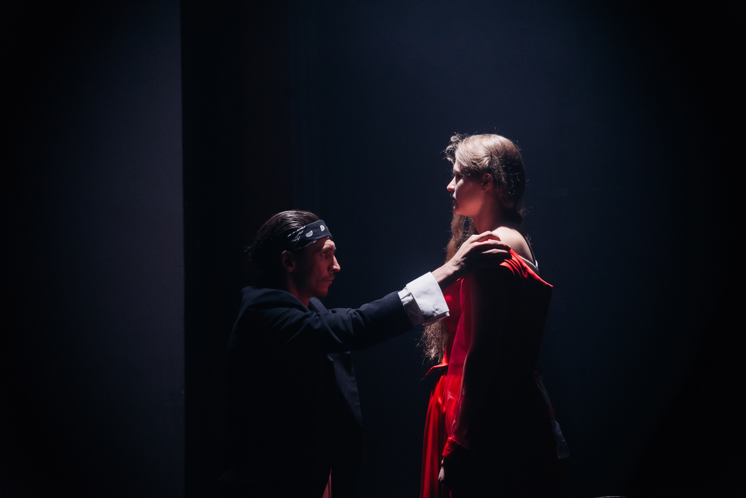 Обрыв. Главная