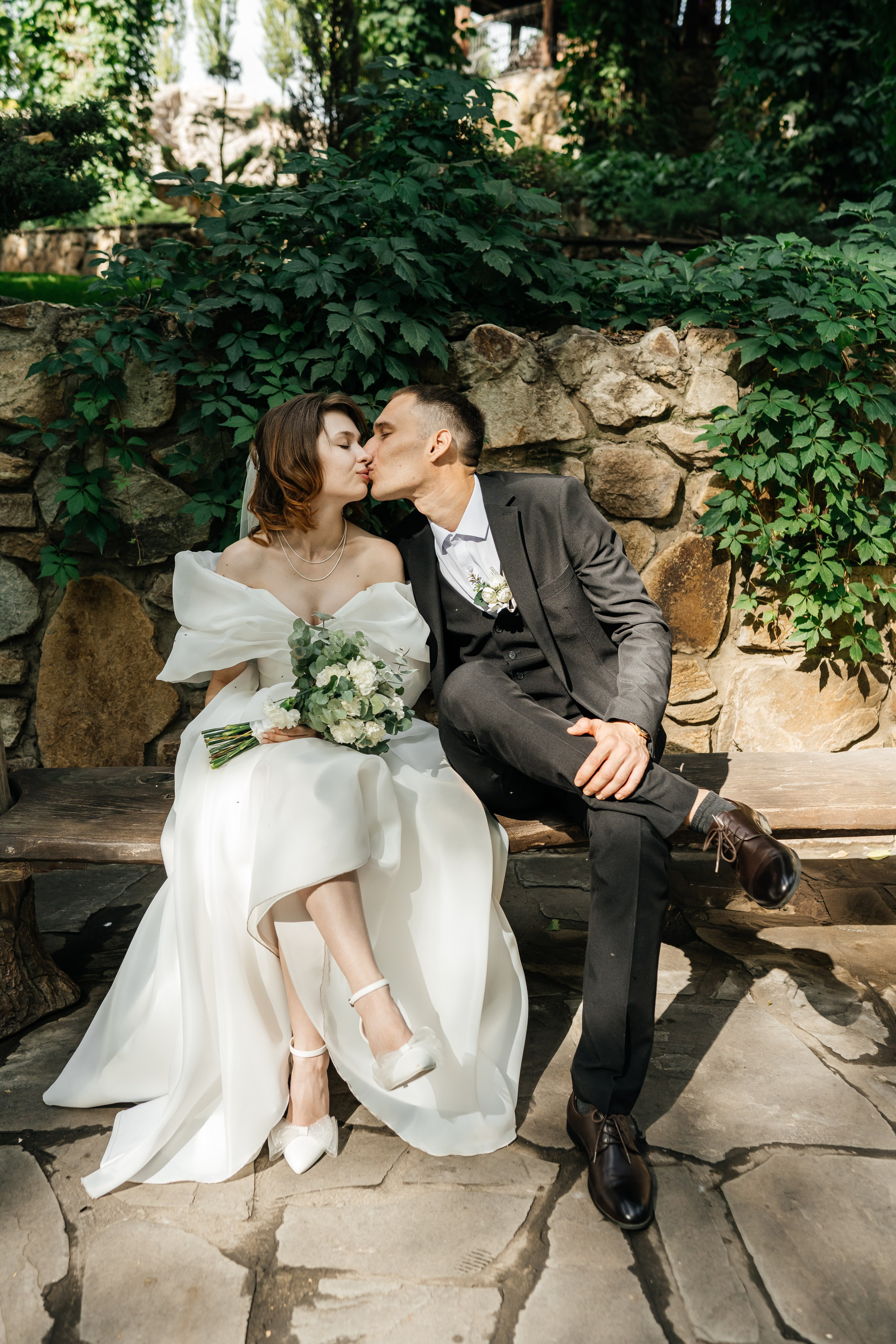 Свадебная прогулка в парке Лога. Фотограф в Каменске-Шахтинском Ольга Сагал