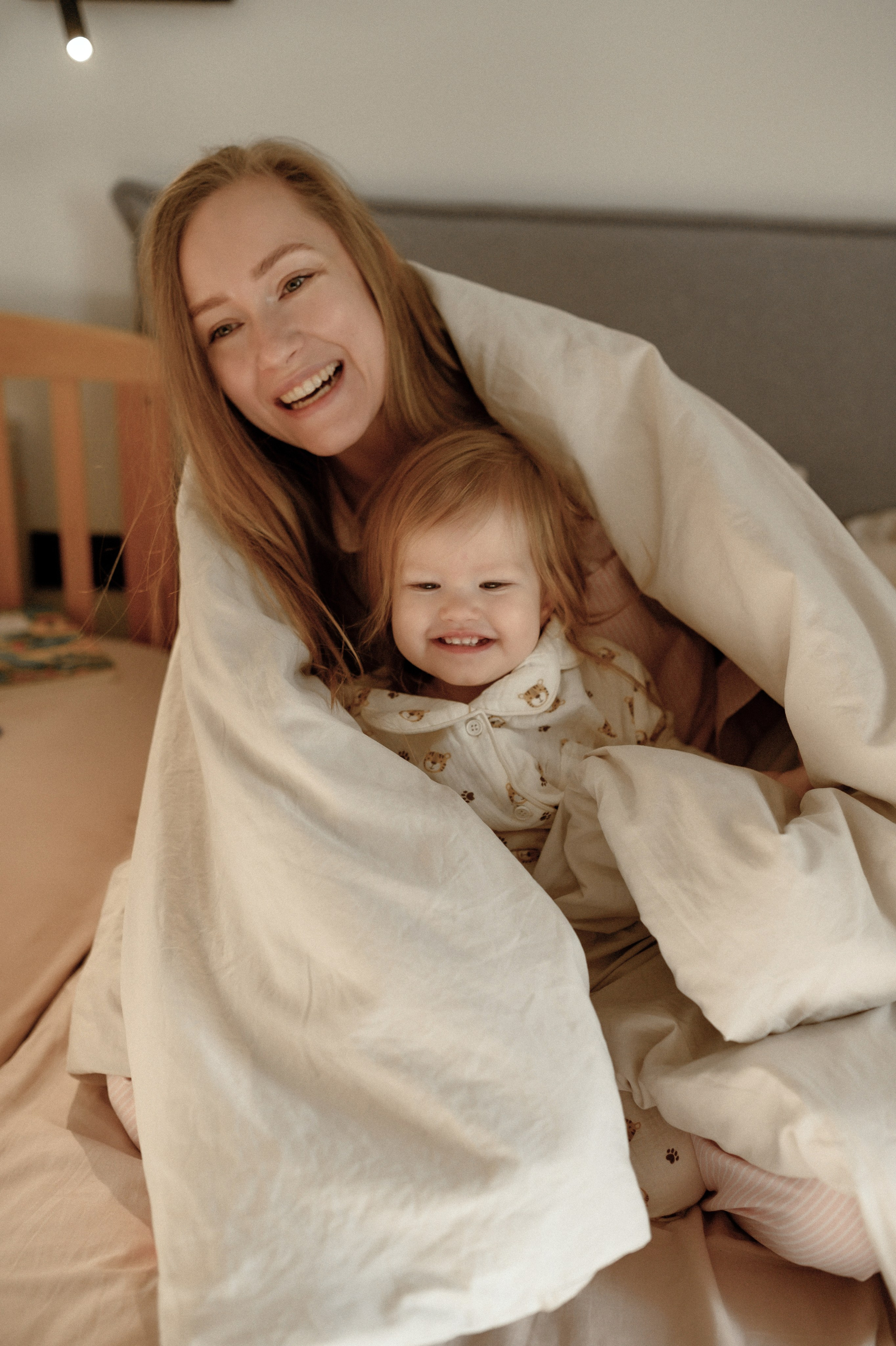 Даша и Варя дома. Семейный и свадебный lifestyle-фотограф в Москве Мария Петрова