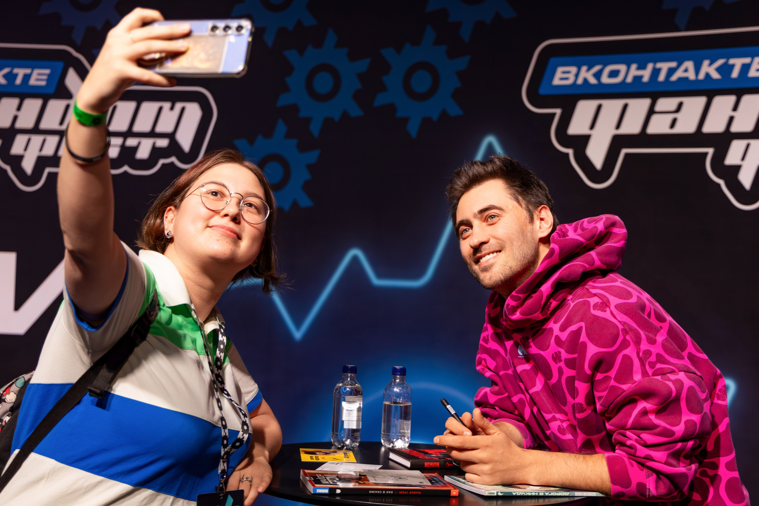 VK Fest. Показ «Стометровка» с Дмитрием Чеботарёвым. Свадебный и Event фотограф в Москве Бажина Ирина