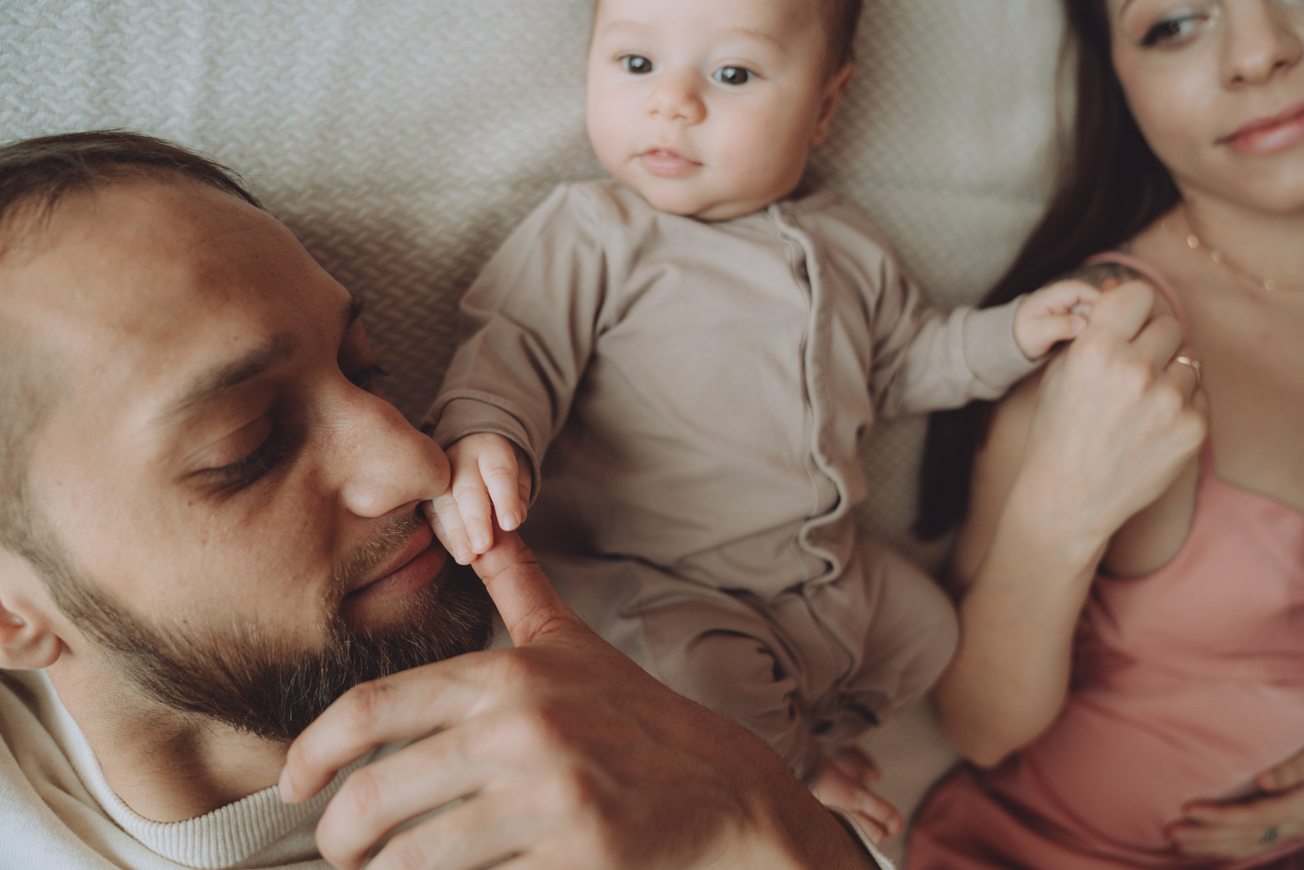 МАЛЕНЬКИЕ ДЕТИ — ЭТО МАЛЕНЬКИЕ ДНИ, НО ОГРОМНЫЕ ВОСПОМИНАНИЯ. Семейный и детский фотограф Анна Бренч