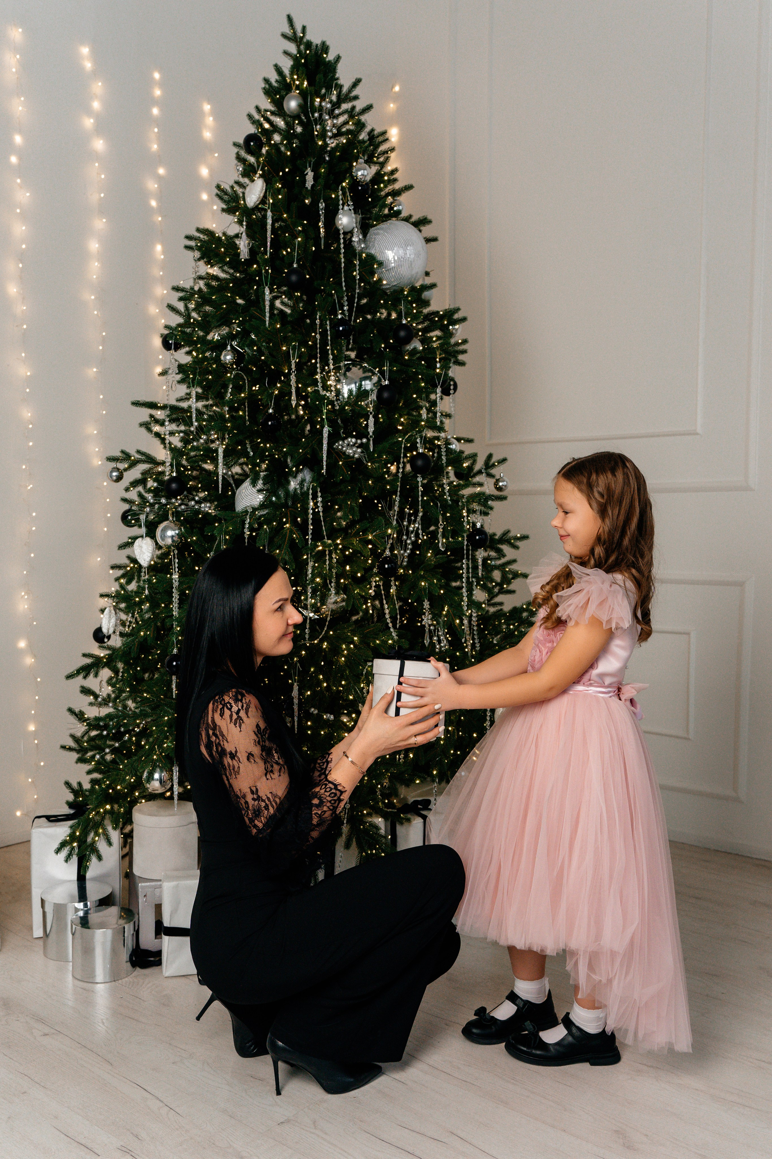 Новогодняя семейная история. Ваш семейный фотограф в Минске — Вика Трегубова