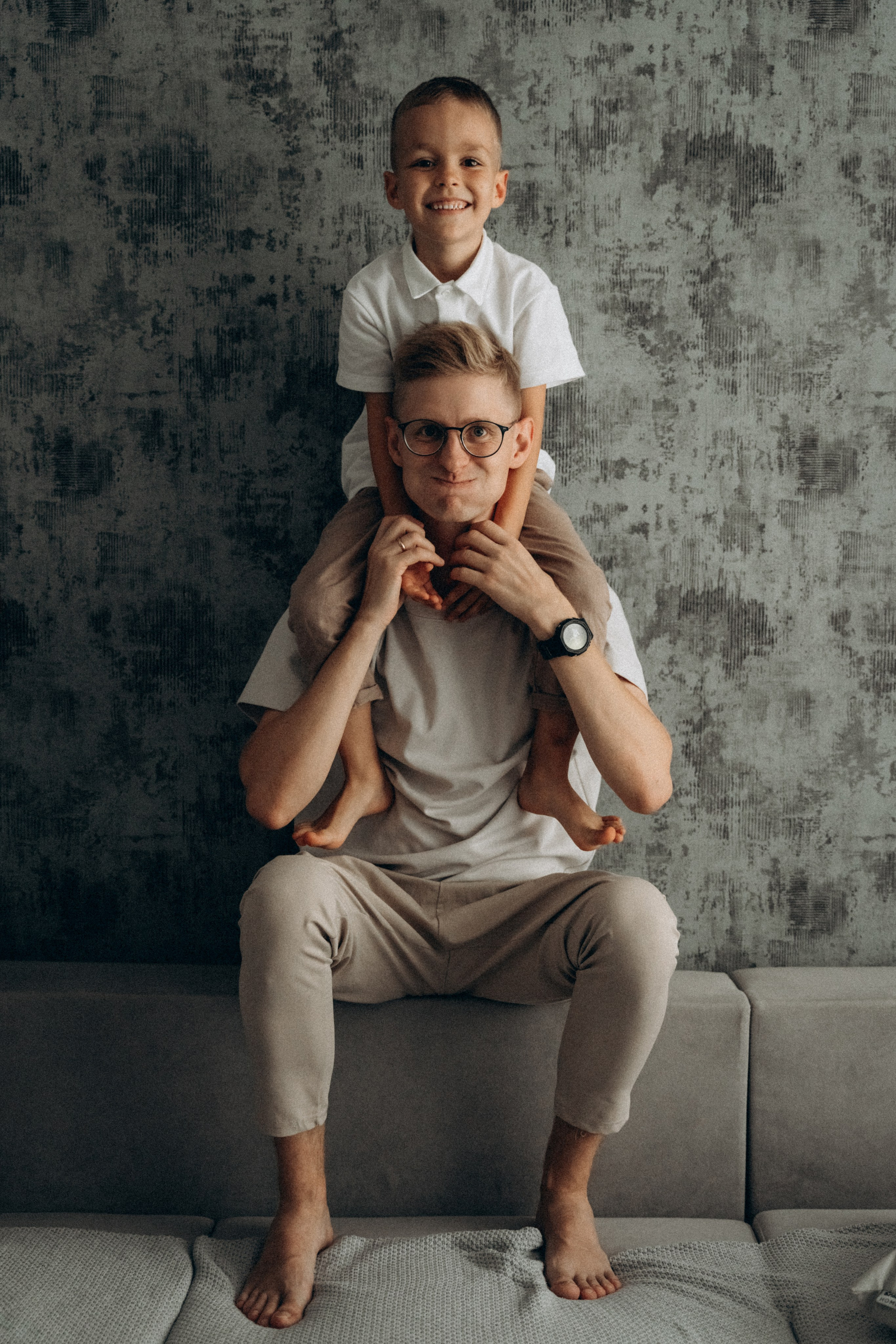 Вика, Сергей, Ян и Сава. Фотограф Мария Миллс | Минск