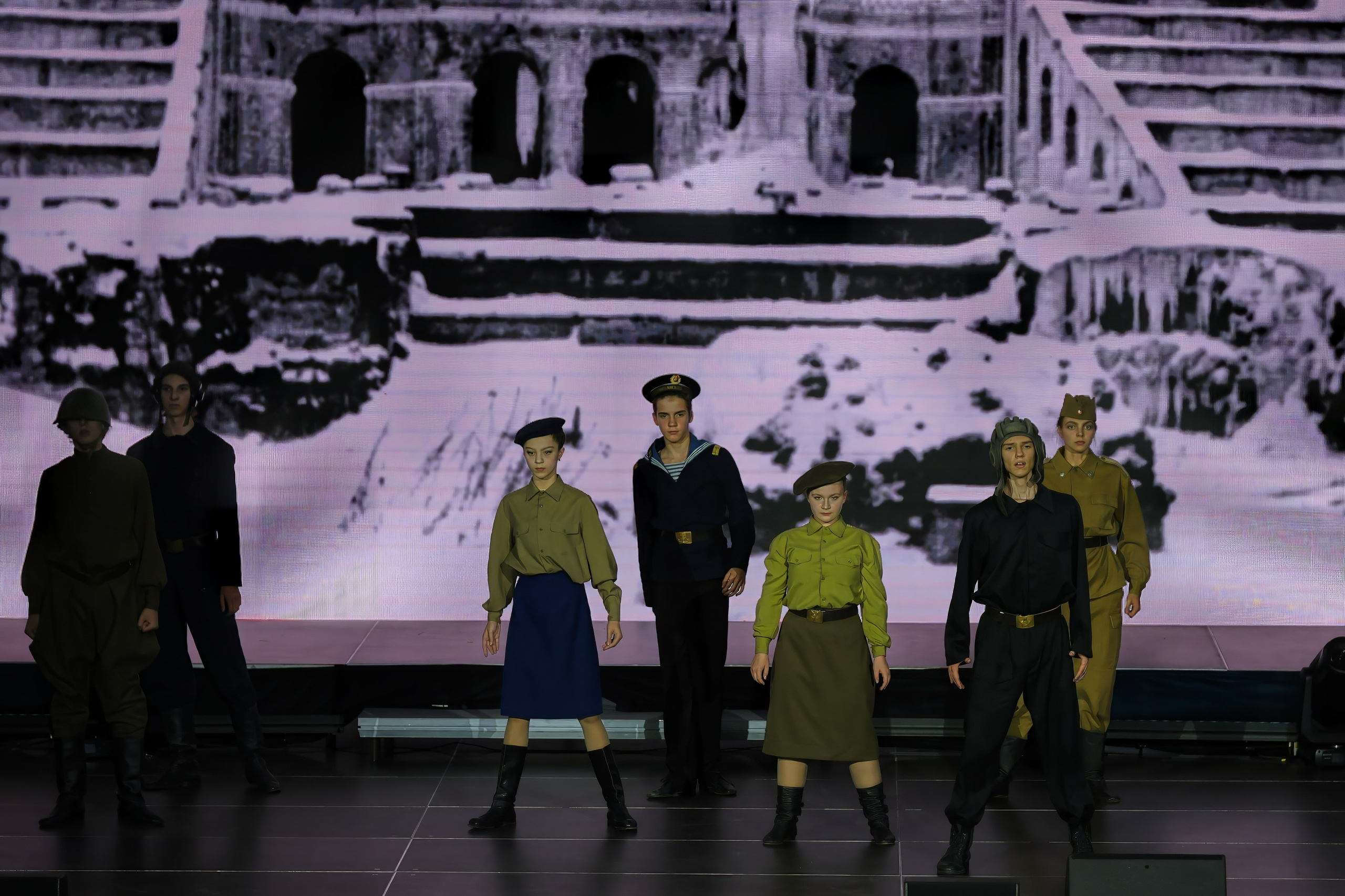 Подиумный спектакль «Стиль Надежды». Добро пожаловать в студию «Цифровой скульптор»  где искусство встречается с технологиями!