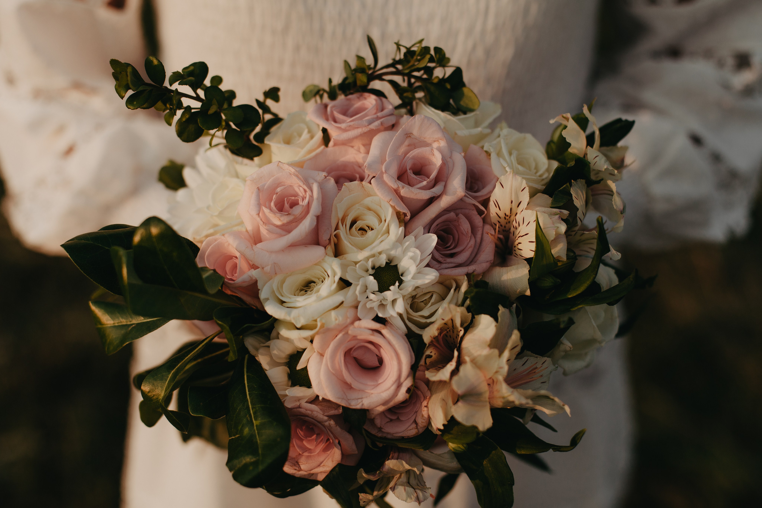 Свадебная лавстори на закате