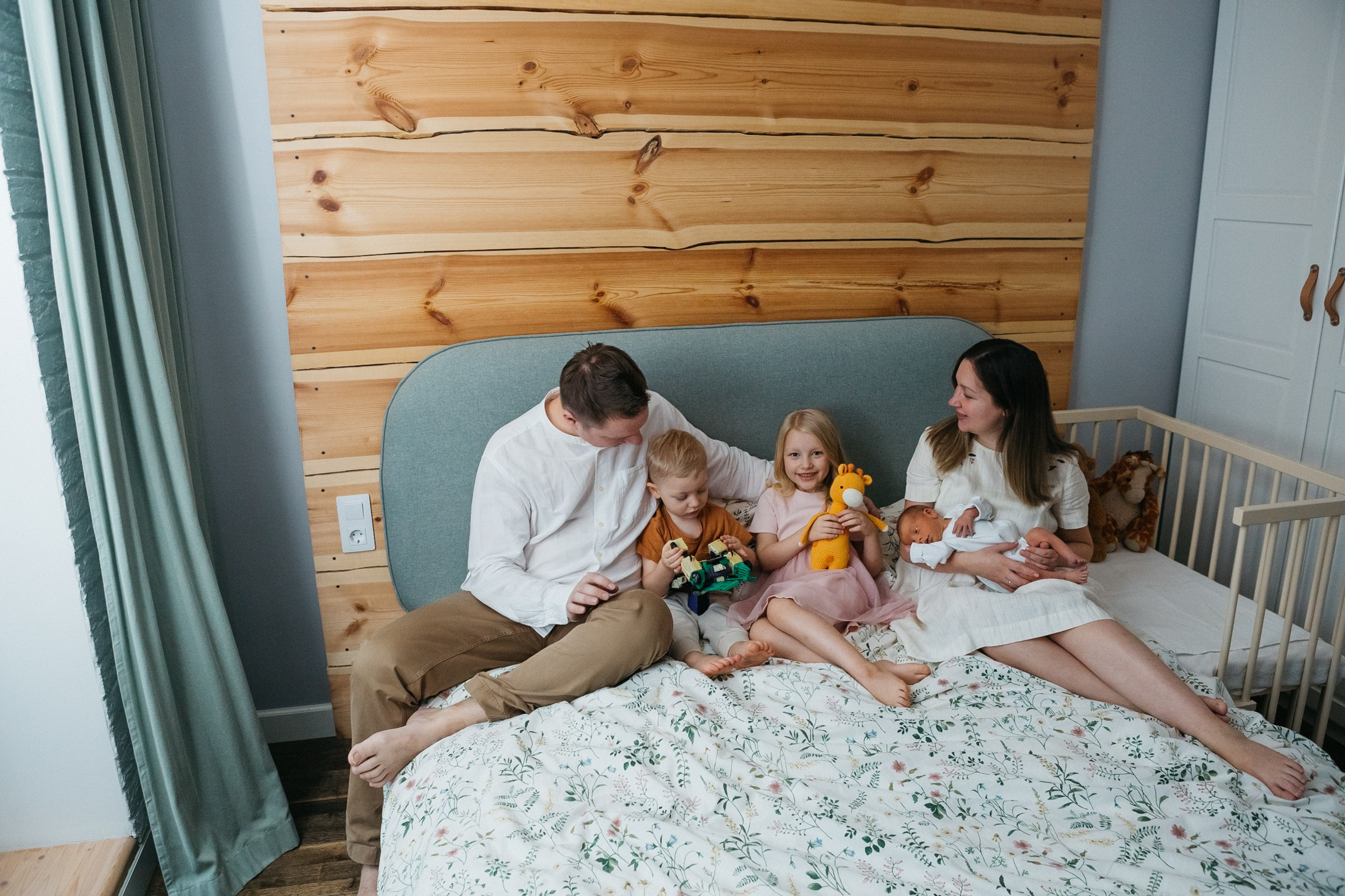 Никита, Оля, Кира, Мирослав, Добрыня. Семейный и портретный фотограф в Санкт-Петербурге