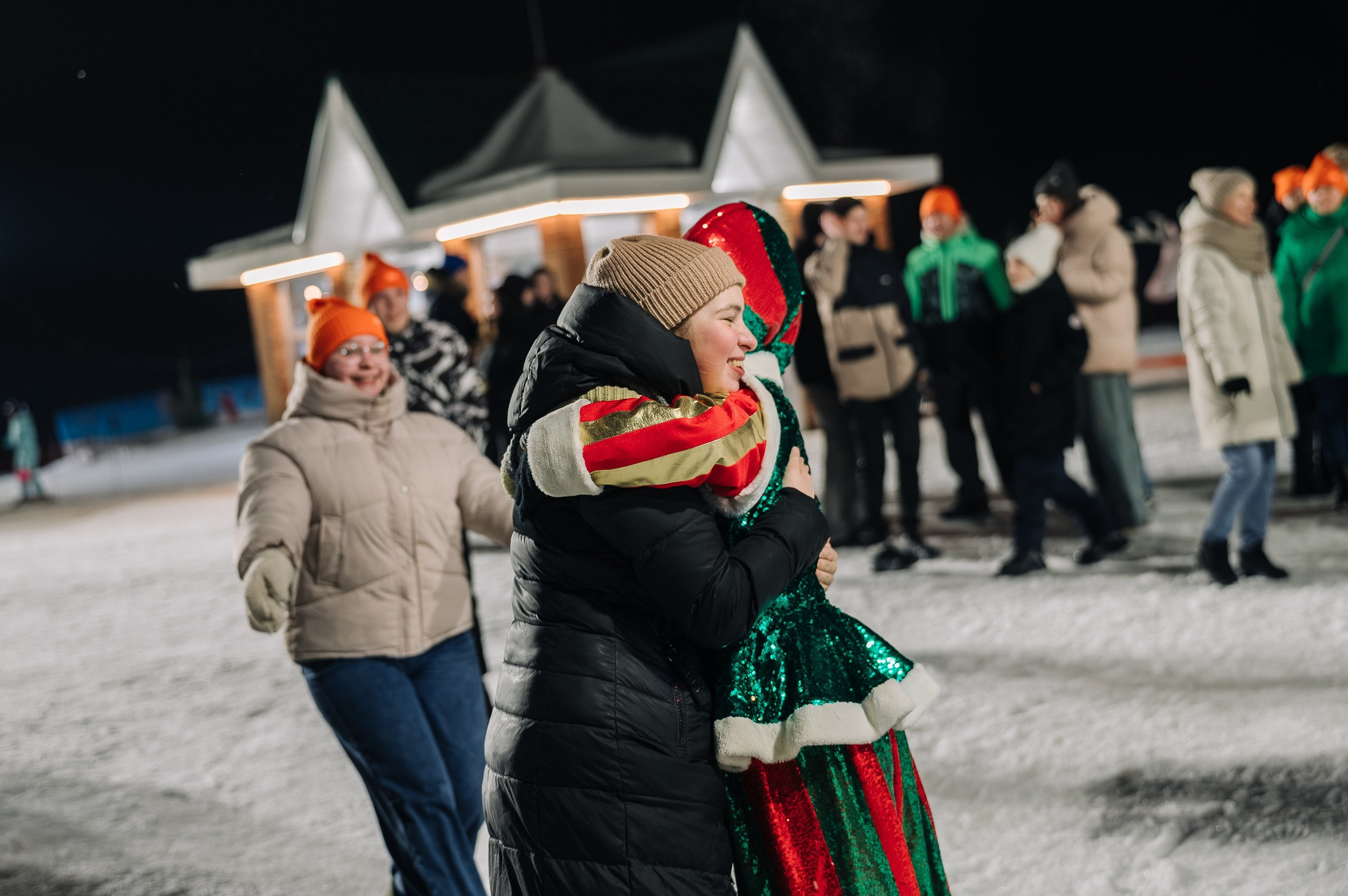 Награждение волонтерского корпуса 650-летия города Киров. Репортажный фотограф в Кирове Александр Лутошкин