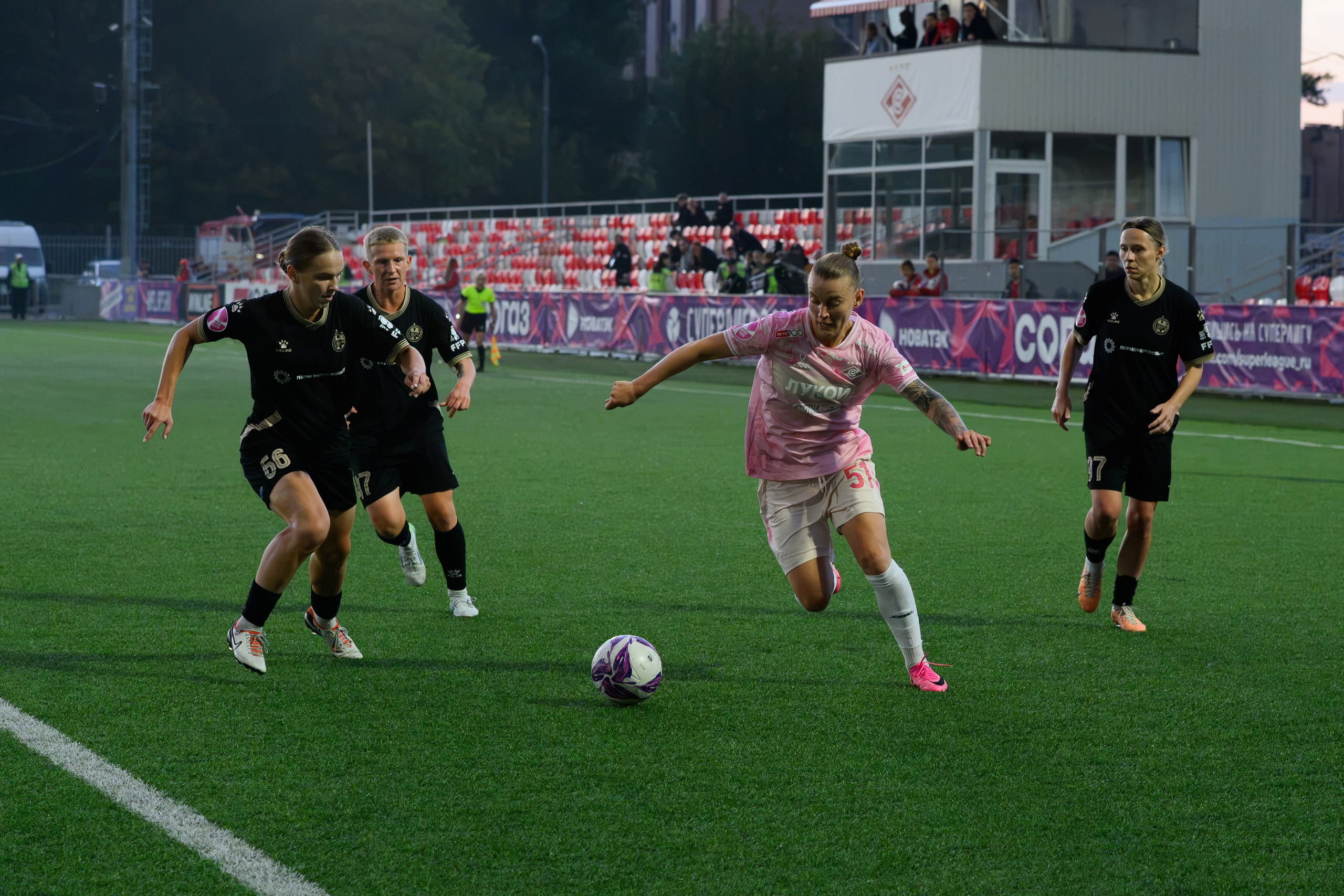 ⚽️ ЖФК Спартак — ЖФК Звезда-2005 29.08.2026. Фотограф Александр Махоткин