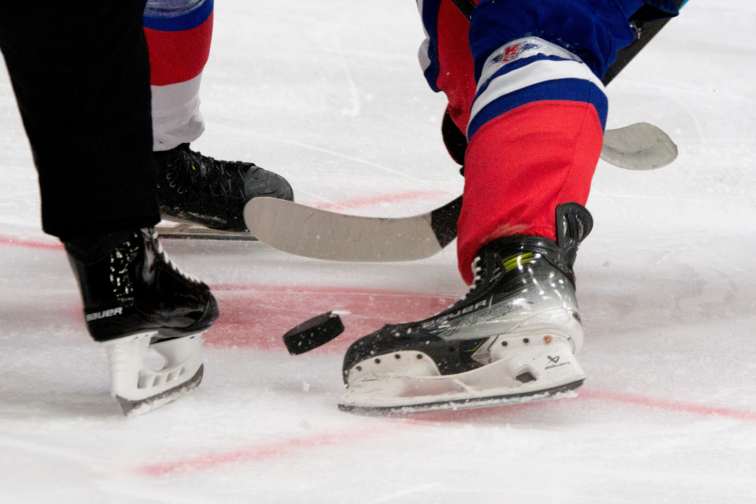 🏒 Крылья Советов — Красная Машина Юниор 28.11.2025. Фотограф Александр Махоткин