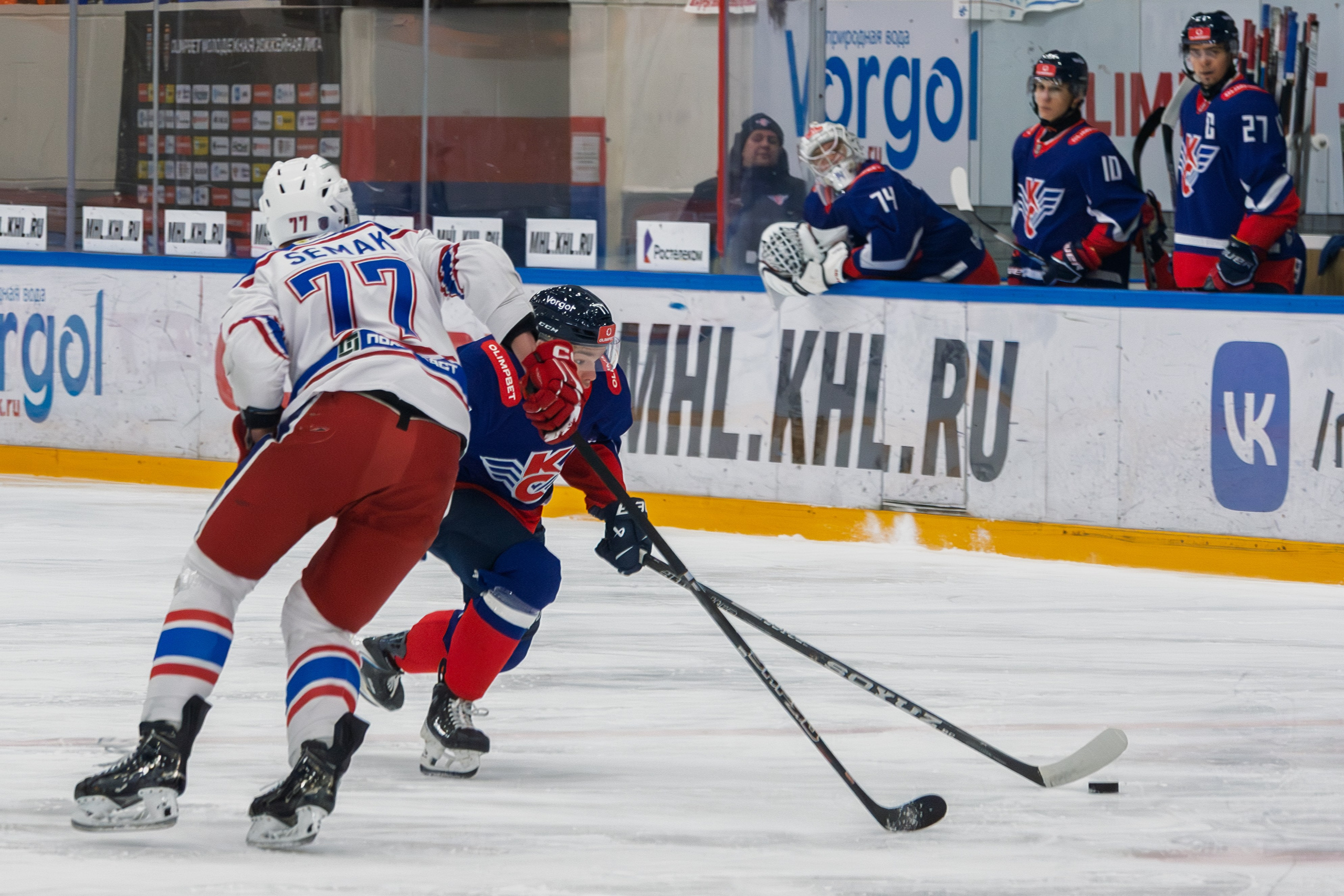 🏒 Крылья Советов — Академия Михайлова 28.12.2025. Фотограф Александр Махоткин