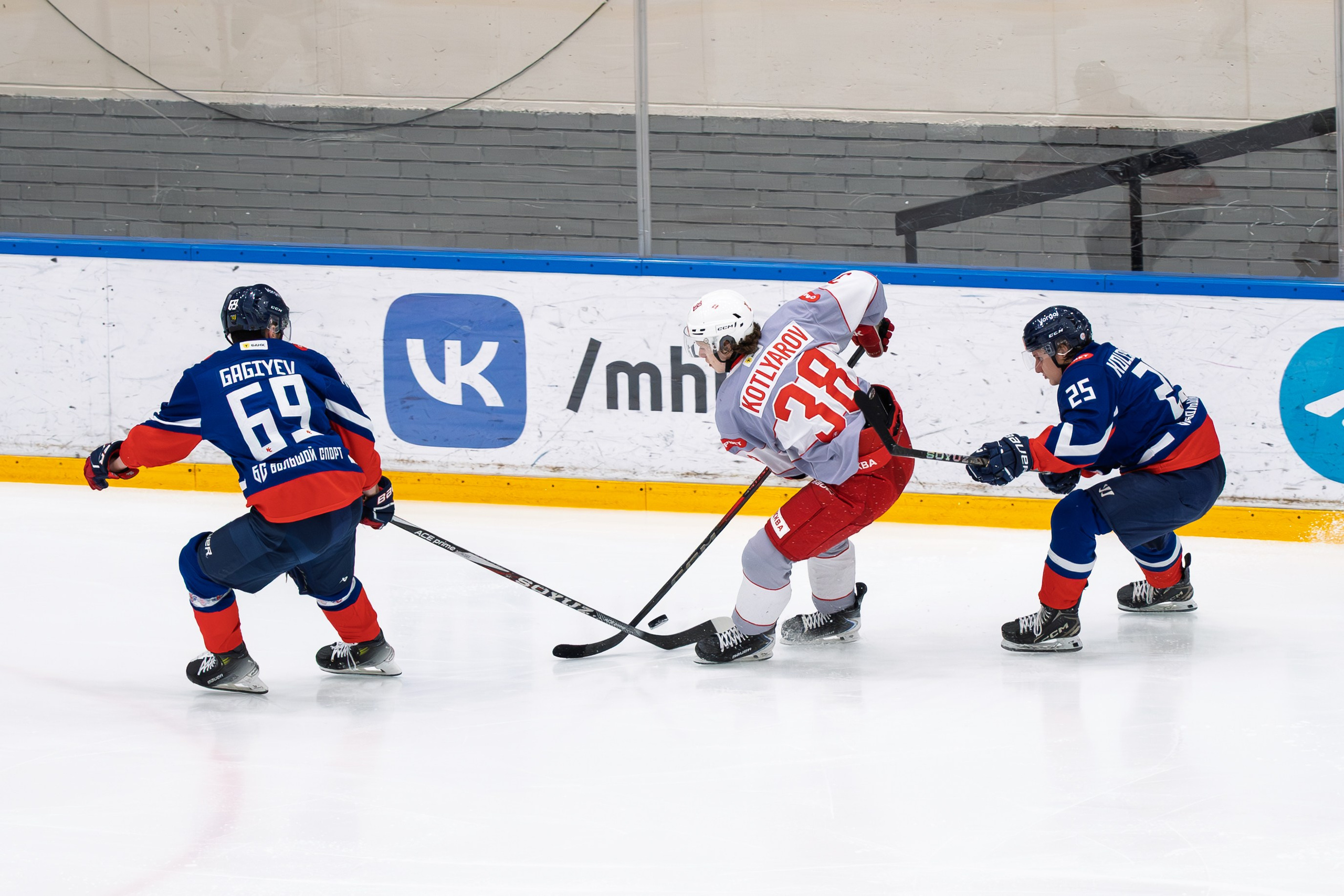 🏒 Крылья Советов — МХК Спартак 15.03.2026. Фотограф Александр Махоткин