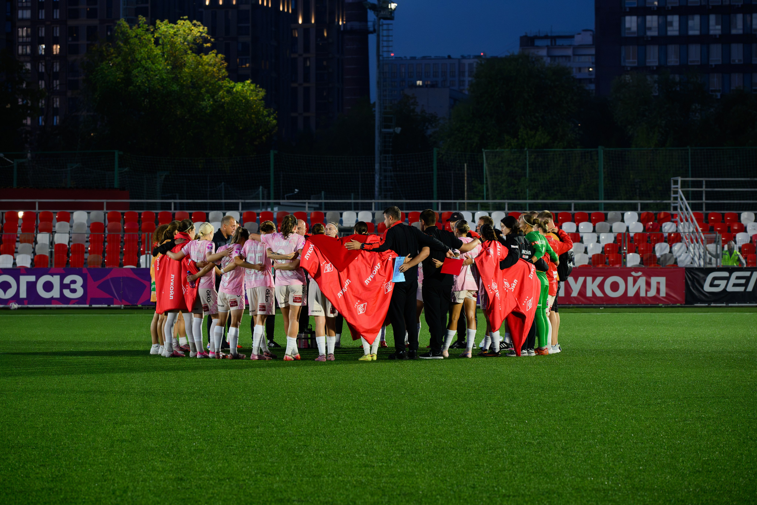 ⚽️ ЖФК Спартак — ЖФК Звезда-2005 29.08.2026. Фотограф Александр Махоткин