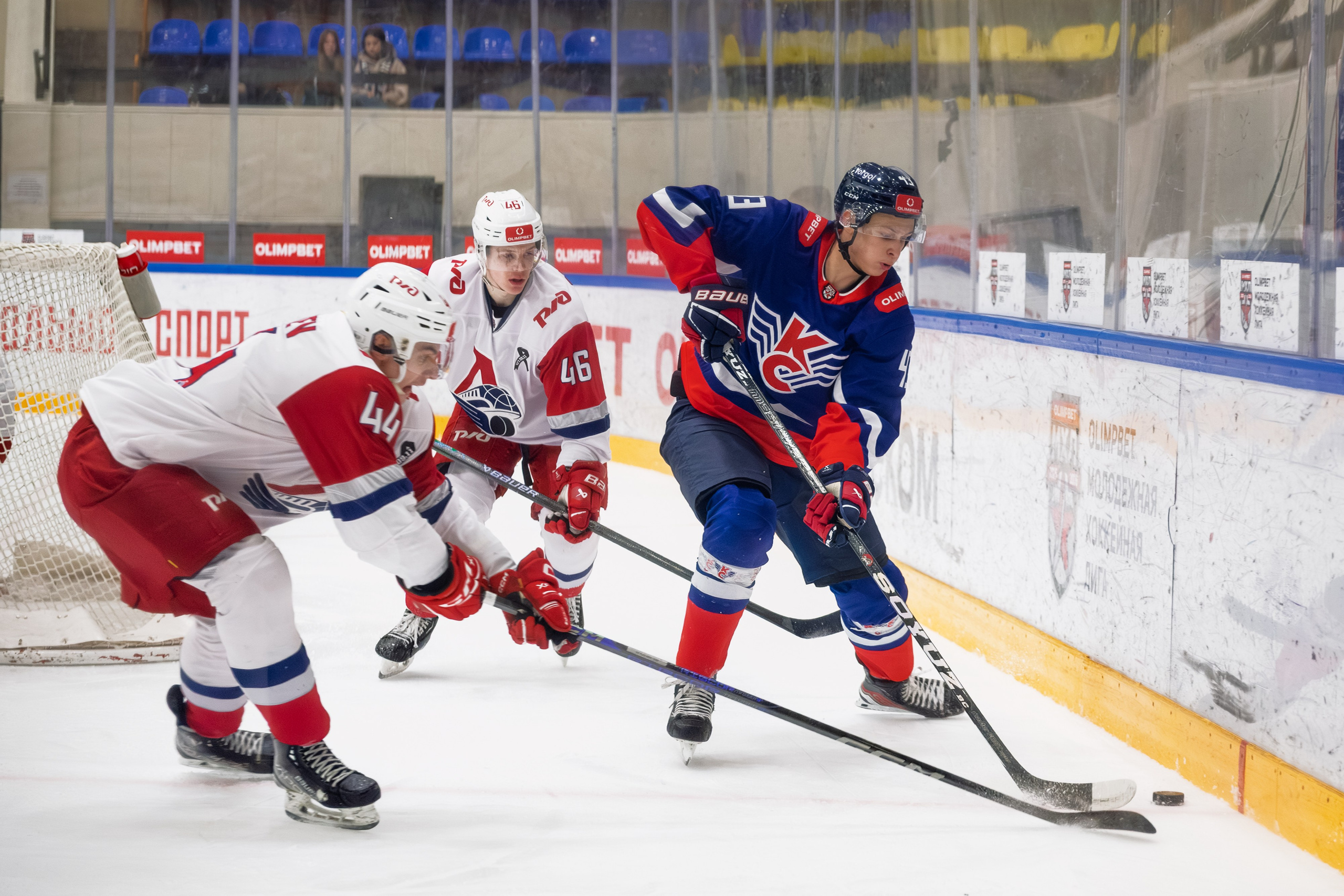 🏒 Крылья Советов — Локо Ярославль 01.02.2026. Фотограф Александр Махоткин