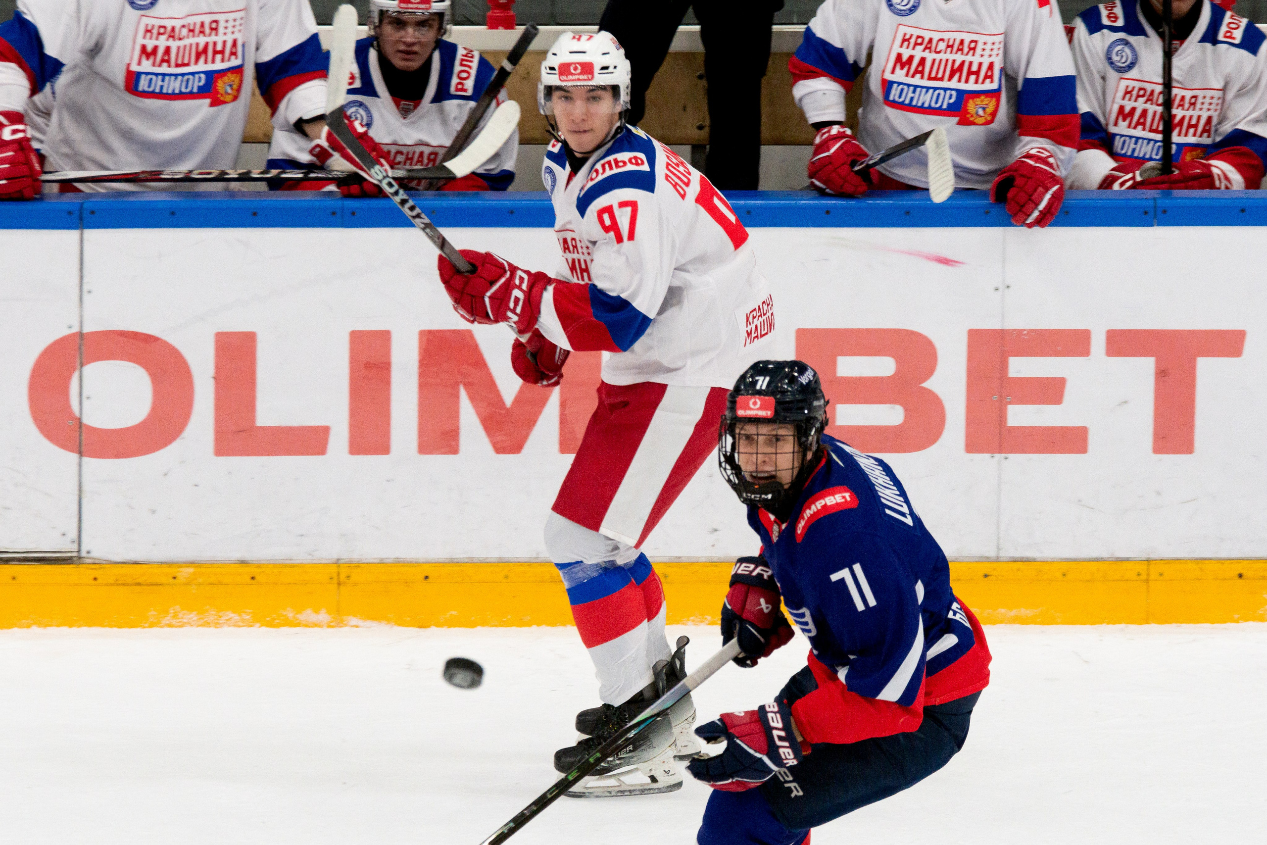 🏒 Крылья Советов — Красная Машина Юниор 28.11.2025. Фотограф Александр Махоткин